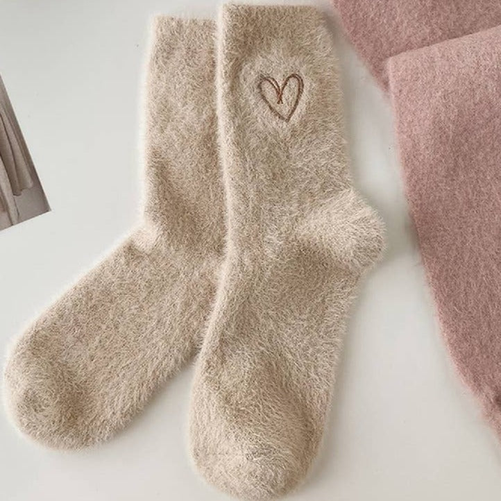 Cozy Heart Print Socks for Women - Soft Warm Non-Slip Fuzzy Socks - Perfect for Valentine's Day Gifts, Lounge Wear & Home Relaxation