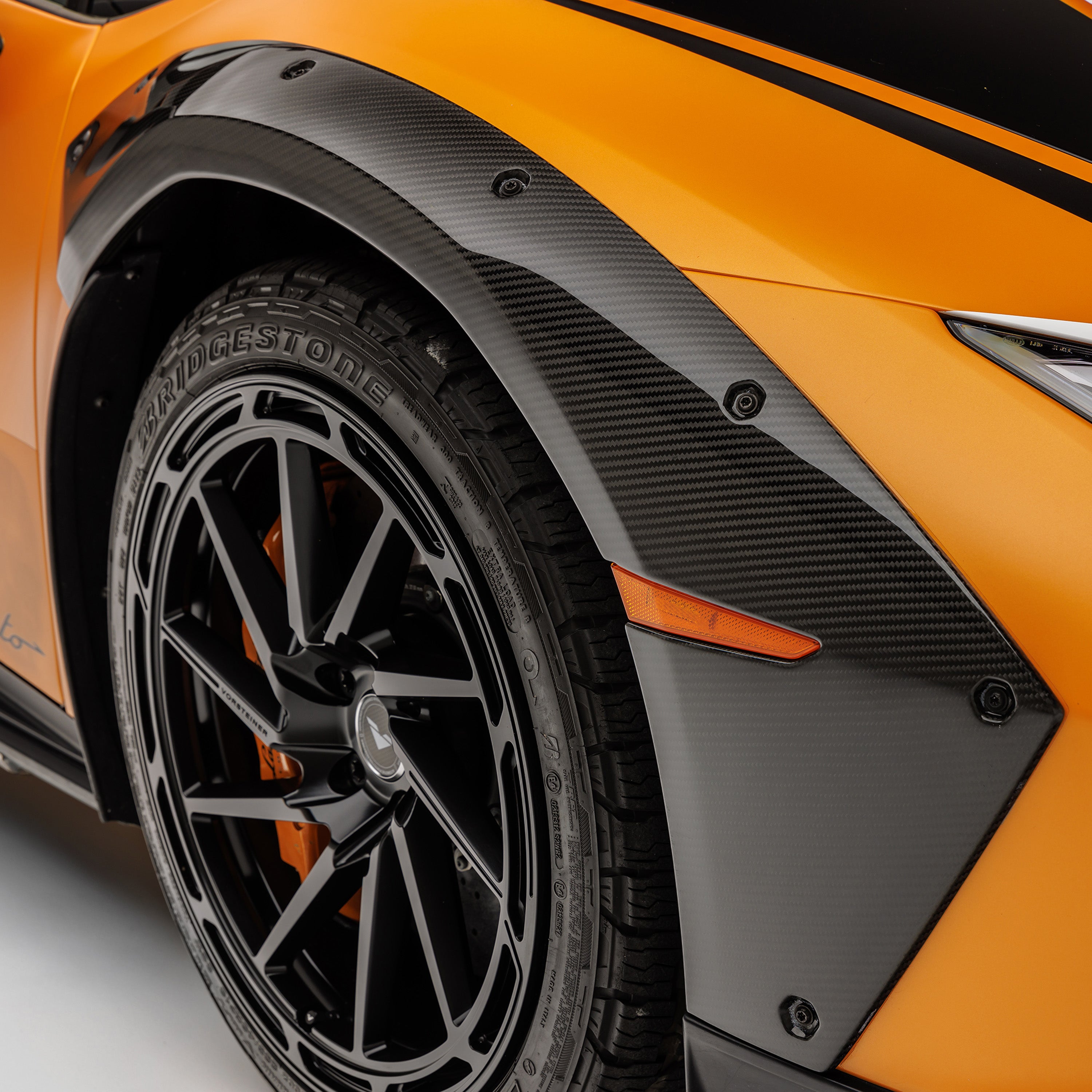Huracan Sterrato VRS Aero Fender Flares - Carbon Fiber PP 2x2 Glossy Finish - Compatible with Lamborghini Huracan Sterrato - Perfect for Off-Road Racing & Car Shows