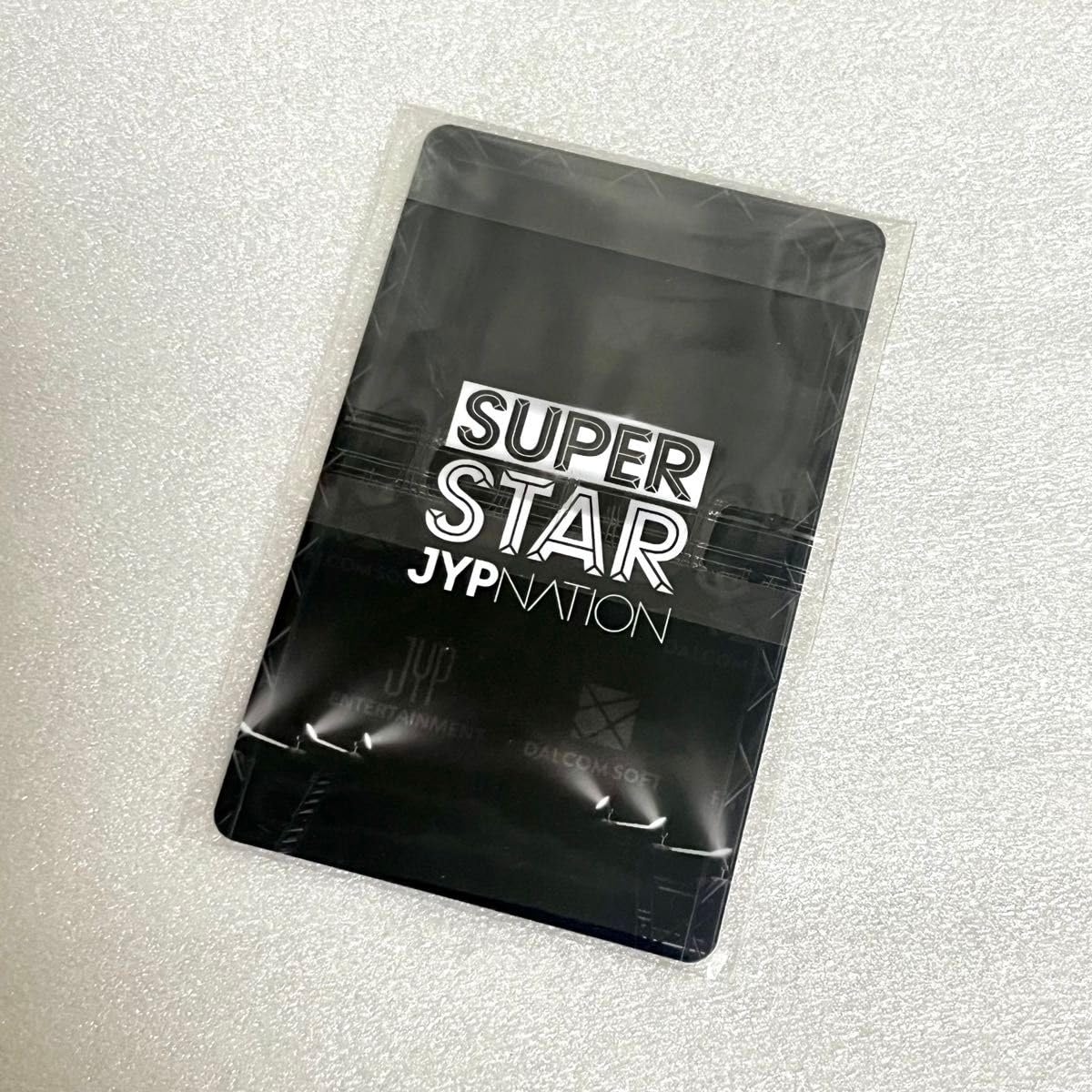 Stray Kids Superstar Phillix 5 Star PVC Trading Card - Kpop Collectible for Fans, Albums & Gift Giving