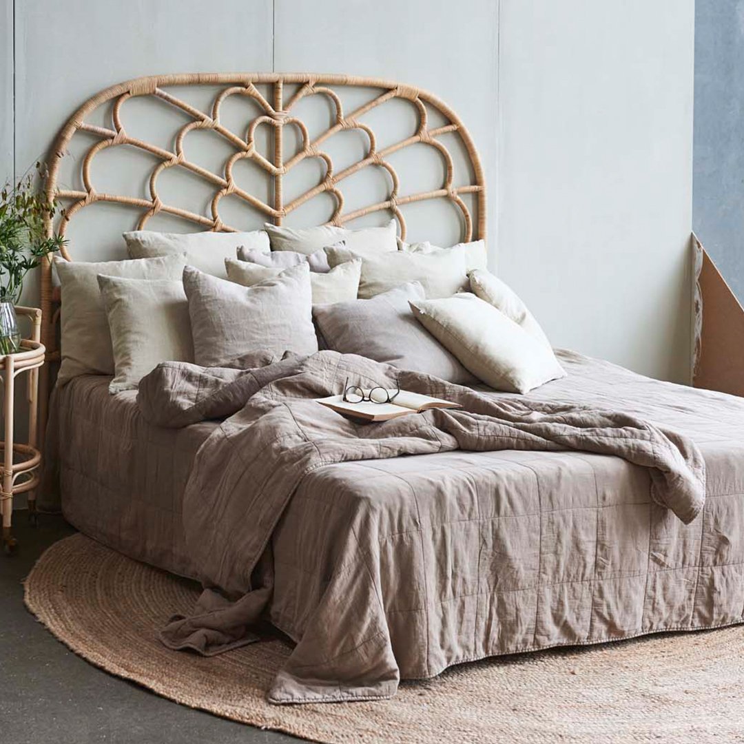 Sika Design Celia Headboard - Modern Upholstered Bed Headboard for Bedroom Decor - Perfect for Master Bedroom, Guest Room, and Hotel Styling