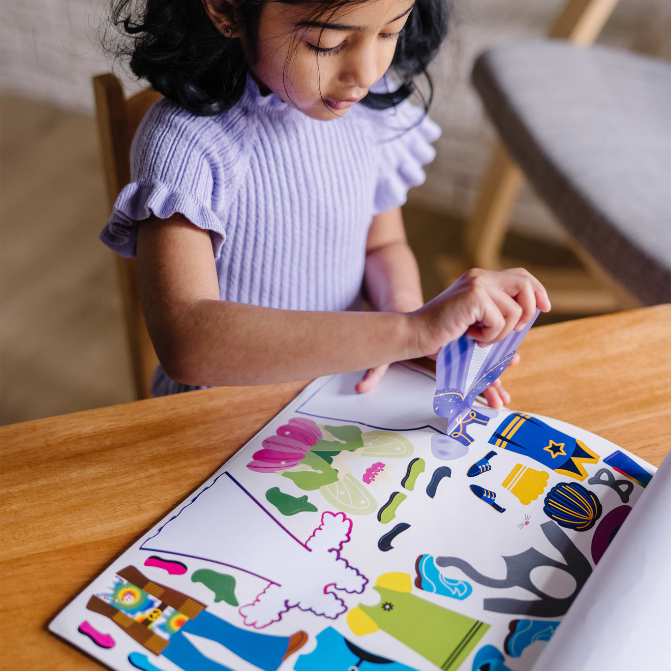 Reusable Sticker Pad for Kids - Dress Up & Play Activity Set for Creative Fun - Perfect for Birthday Parties, Travel & Home Playtime