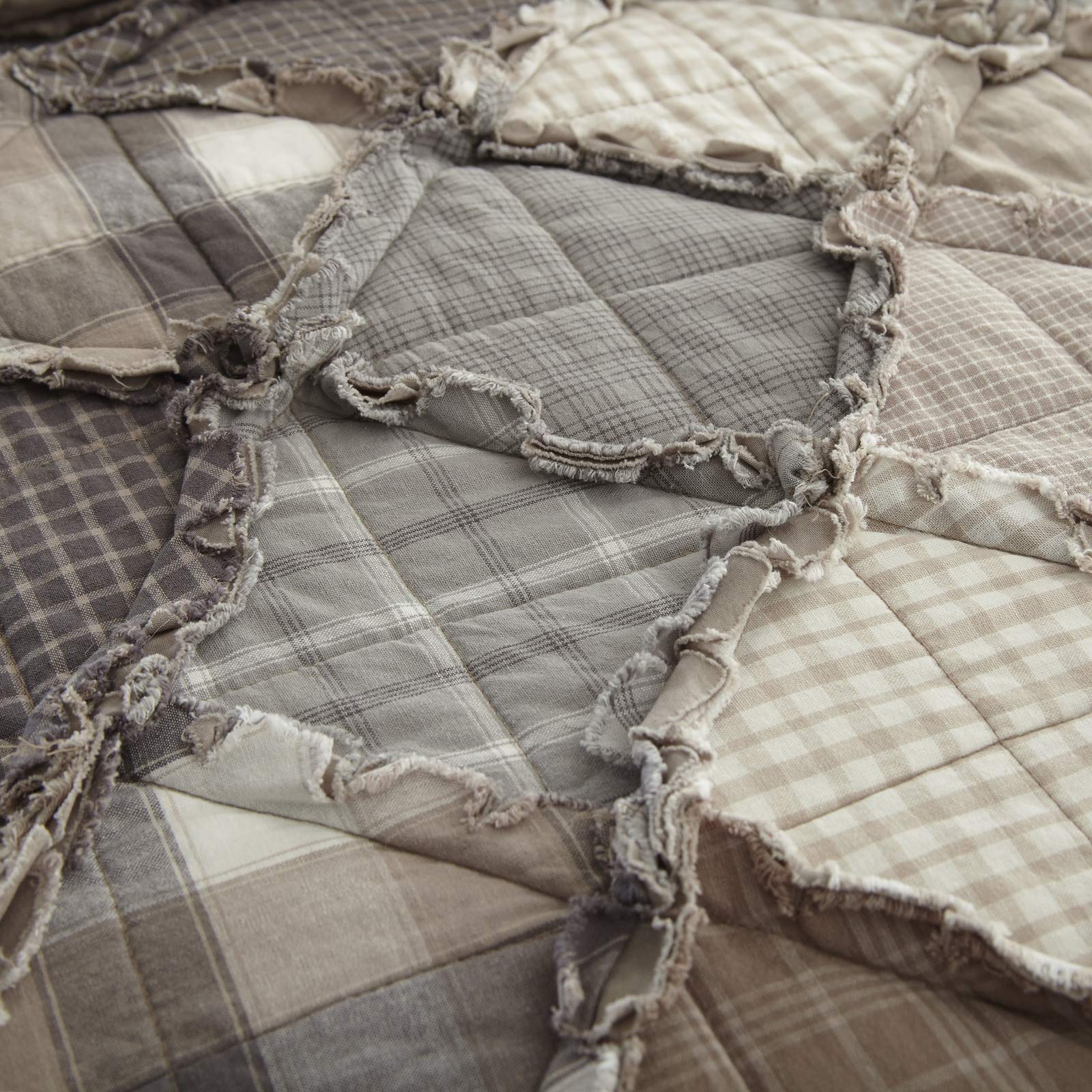 Donna Sharp 3-Piece Smoky Mountain Cotton Contemporary Quilt Set - Full/Queen Quilt & 2 Standard Pillow Shams | Soft Bedding Collection for Cozy Bedroom Decor | Perfect for Guest Rooms, Master Suites & Cabin Retreats