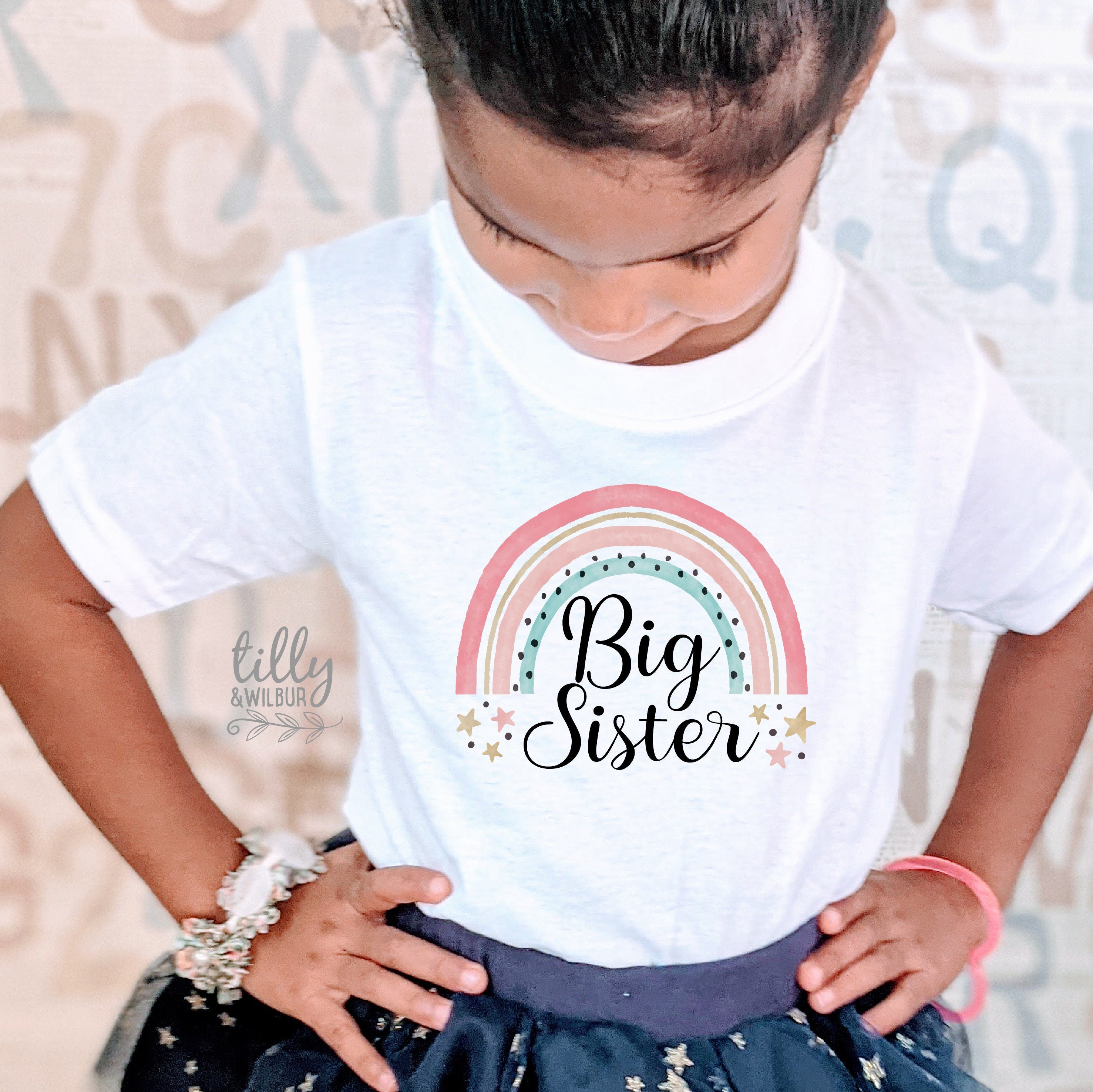 Big Sister T-Shirt - Comfortable & Stylish Sibling Gift for Women & Girls - Perfect for Family Events, Birthdays & Matching Outfits