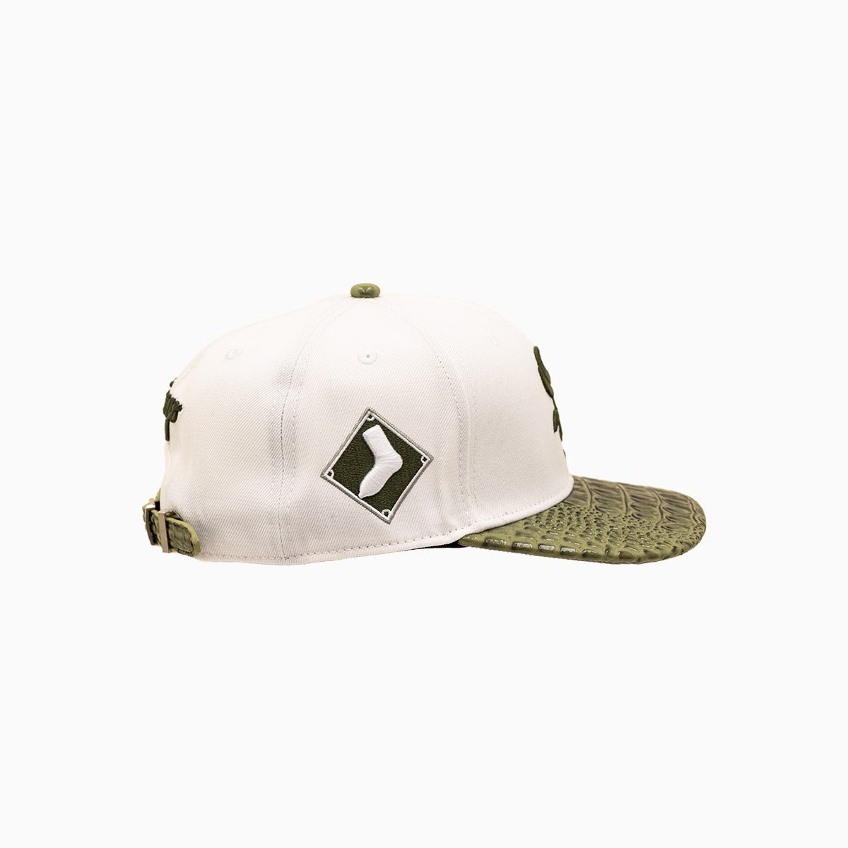 Chicago White Sox MLB Leather Brim Wool Snapback Hat - Stylish Baseball Cap for Fans, Games & Outdoor Activities