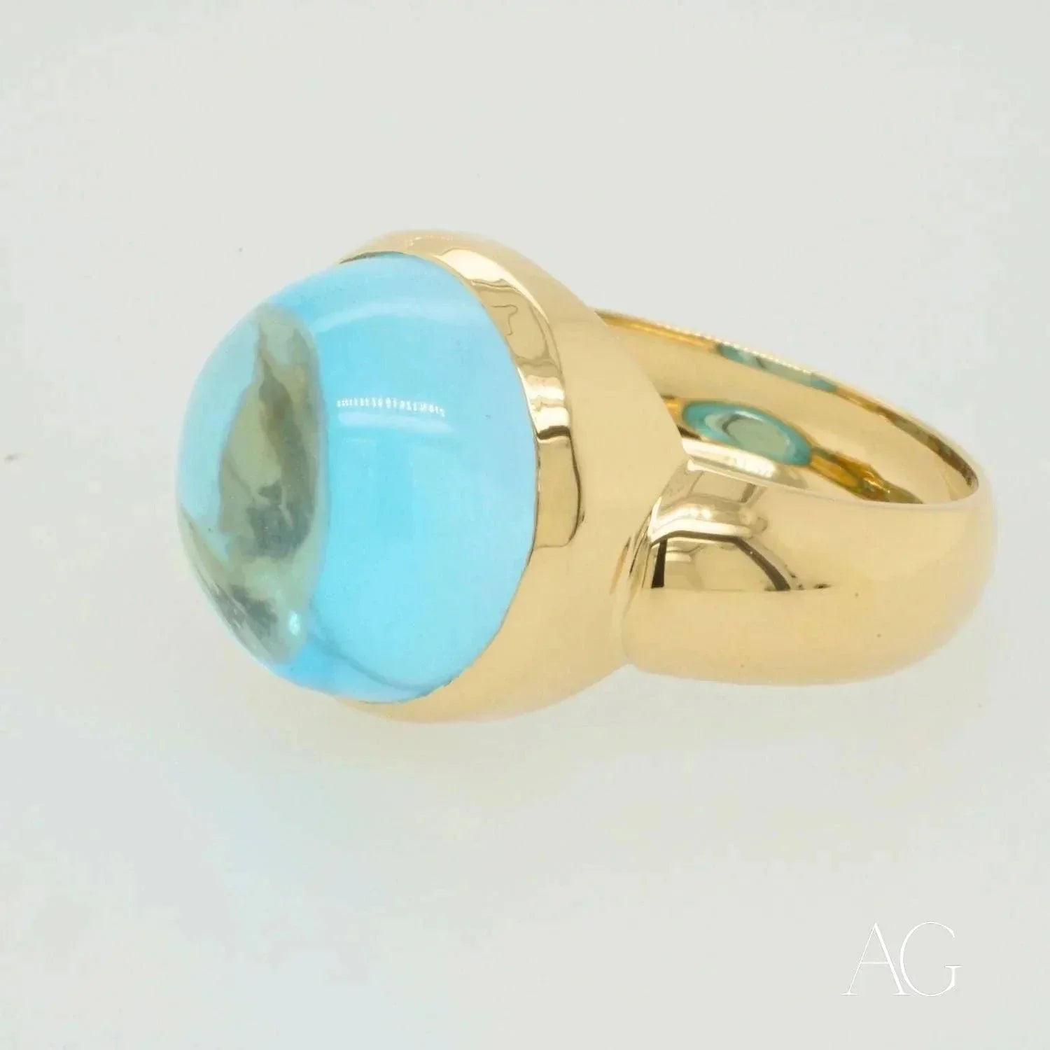 Stunning Cabochon Blue Topaz Ring for Women – Elegant & Serene Jewelry for Everyday Wear, Gifts & Special Occasions