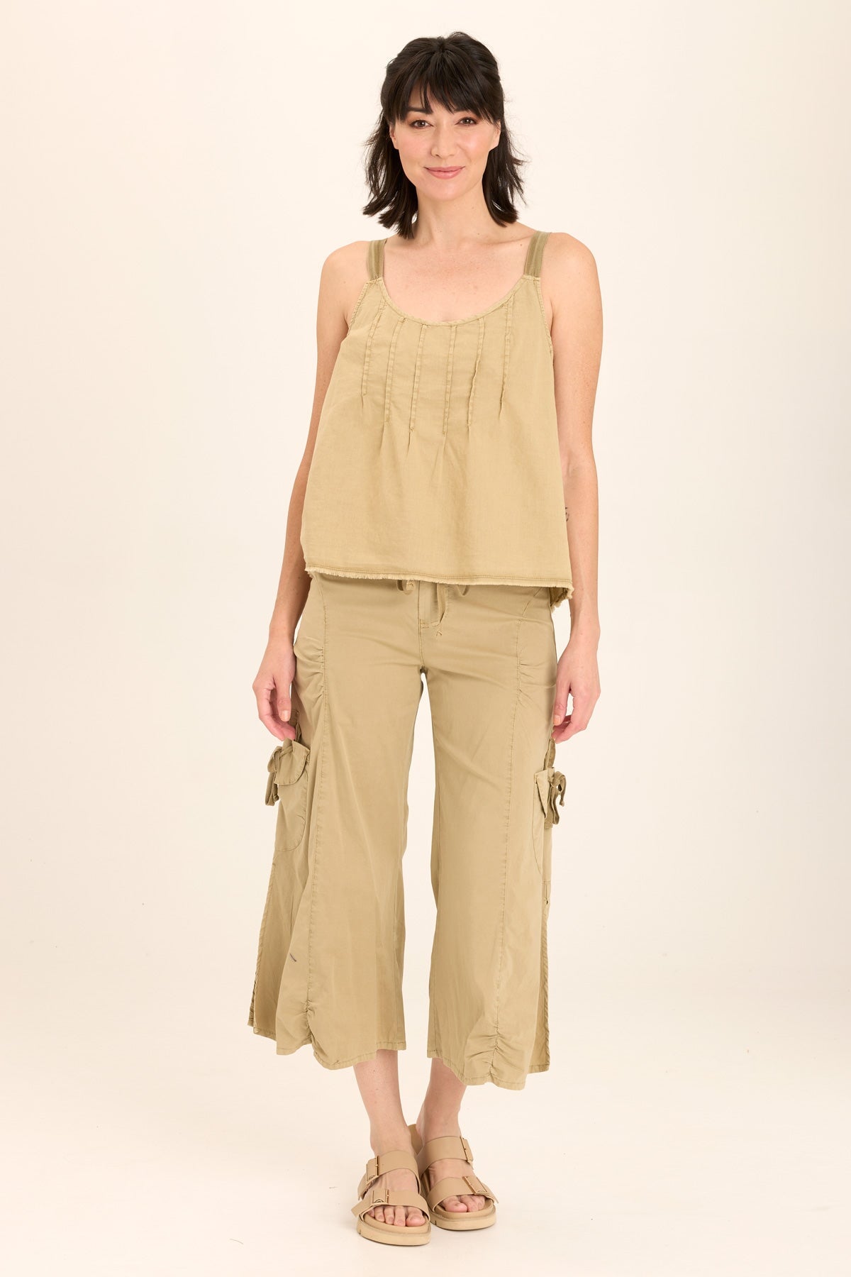 Women's Split Wide Leg Cargo Gaucho Crop Pants - High Waisted Casual Boho Trousers for Streetwear, Travel & Summer Outfits
