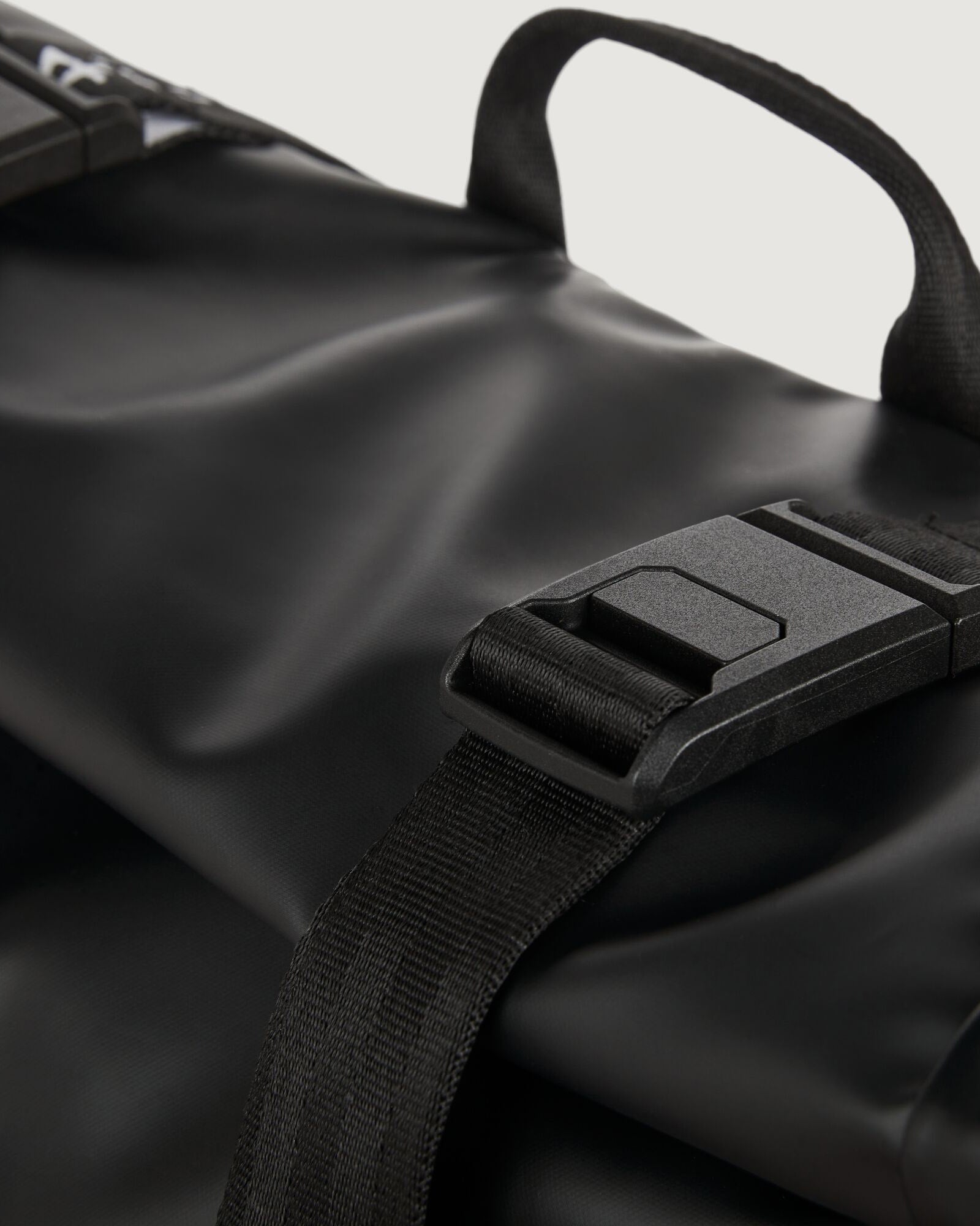 Amphi Roll Top 18L Waterproof Backpack - Black Stingray Color for Hiking, Travel & Outdoor Adventures
