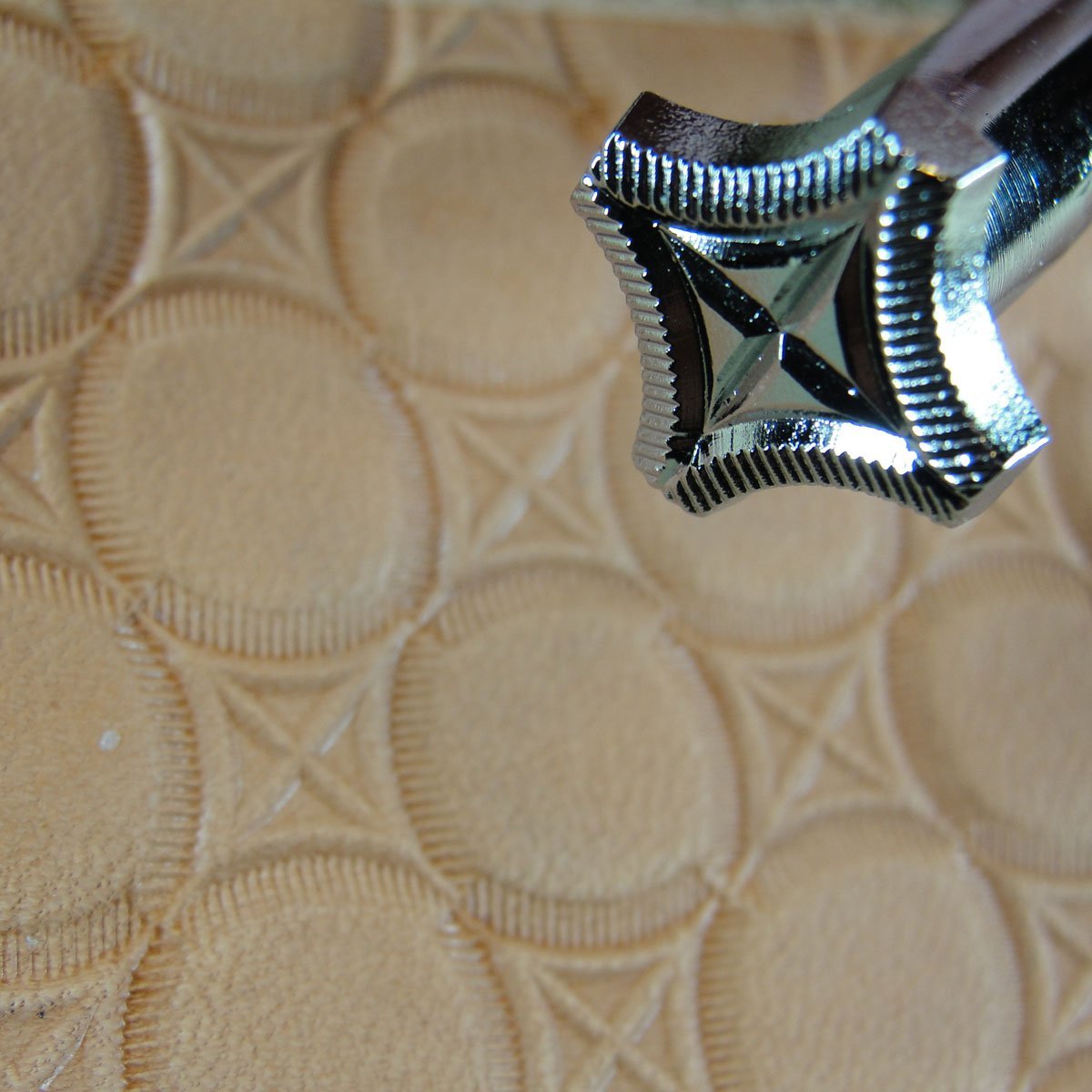 G870 Geometric Leather Stamp Tool - Japanese Craft Stamping for Leatherworking, DIY Projects & Custom Designs | Perfect for Leather Crafts, Notebooks, Wallets & Personalized Gifts