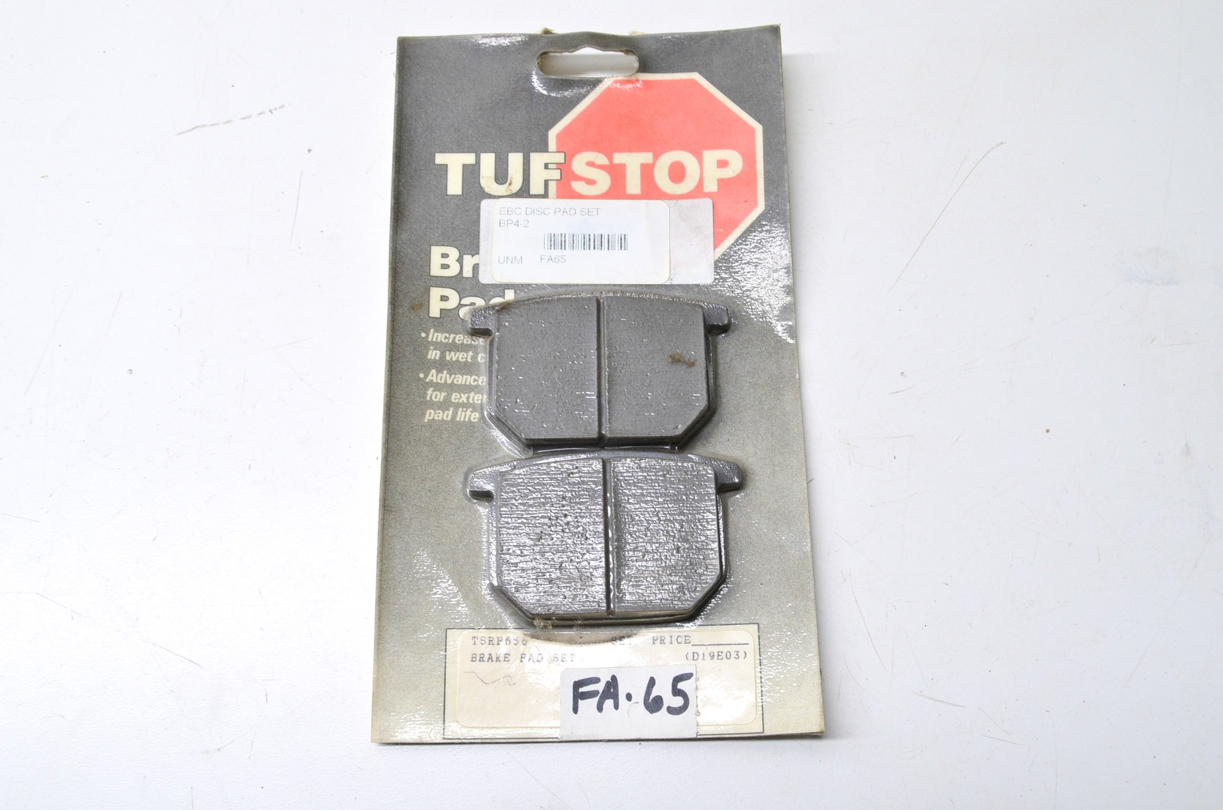 High-Performance Brake Pad Kit for Cars & Trucks - Durable Ceramic Brake Pads with Low Noise & Dust - Perfect for Daily Commuting, Highway Driving & Off-Road Adventures