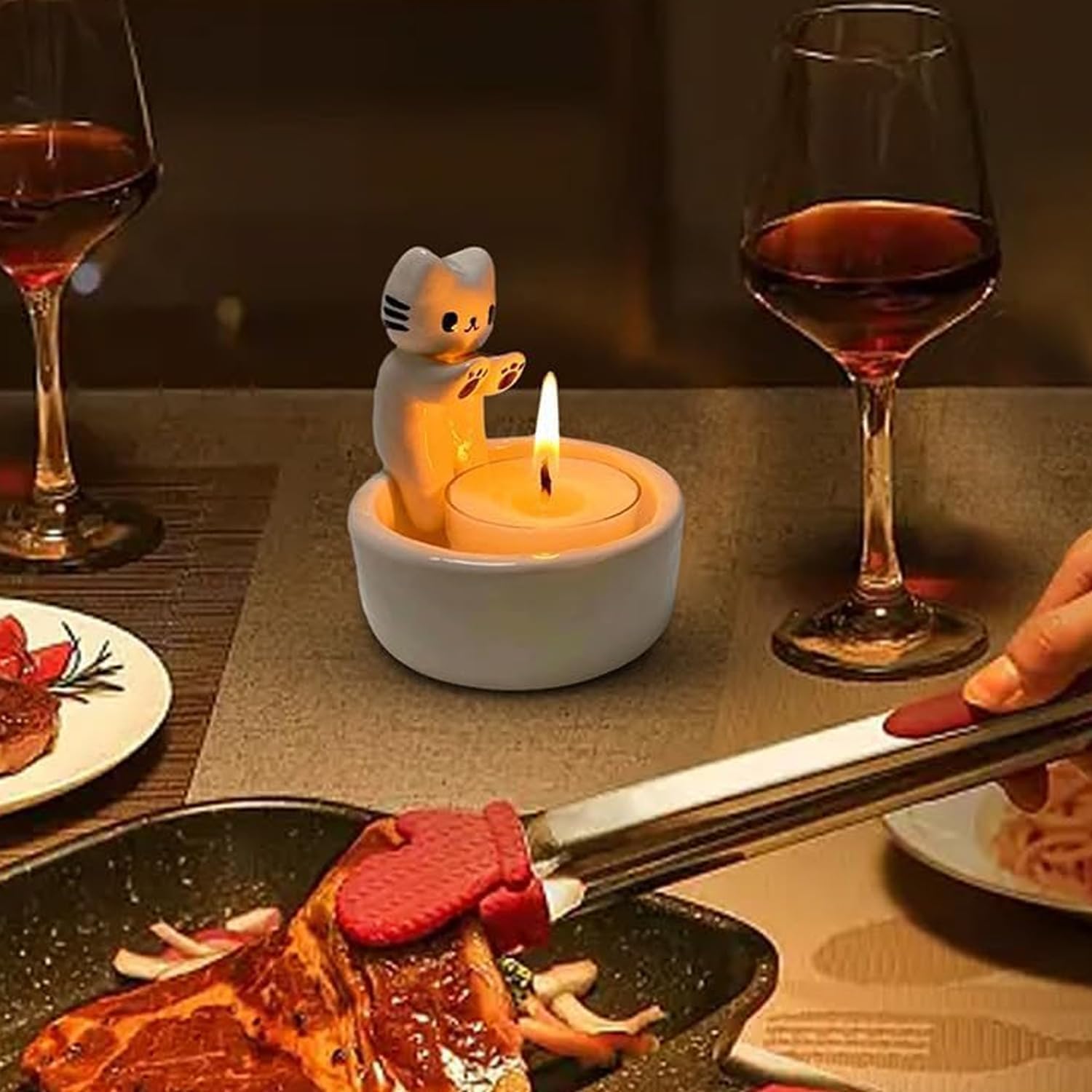 Handmade Ceramic Kitten Candle Holder - Cute Cartoon Kitty Warming Paws Candlestick for Cat Lovers | Perfect Gift for Birthday, Christmas & Home Decor (Candles Not Included) | Ideal for Cozy Nights, Romantic Dinners & Cat-Themed Parties