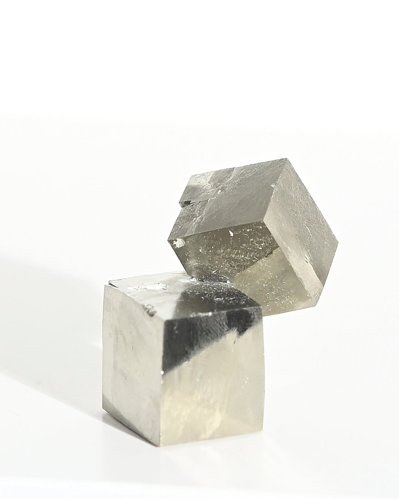 Pyrite Interlocking Cube Puzzle - STEM Educational Toy for Kids & Adults - Perfect for Brain Training, Stress Relief & Home Decor