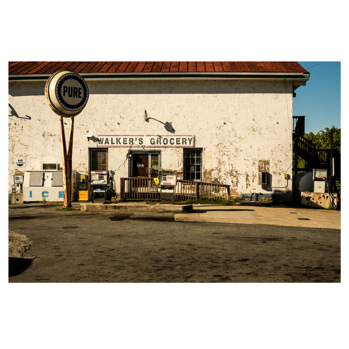 Thank You Please Come Again: How Gas Stations Feed & Fuel the American South | Convenience Stores & Road Trip Essentials