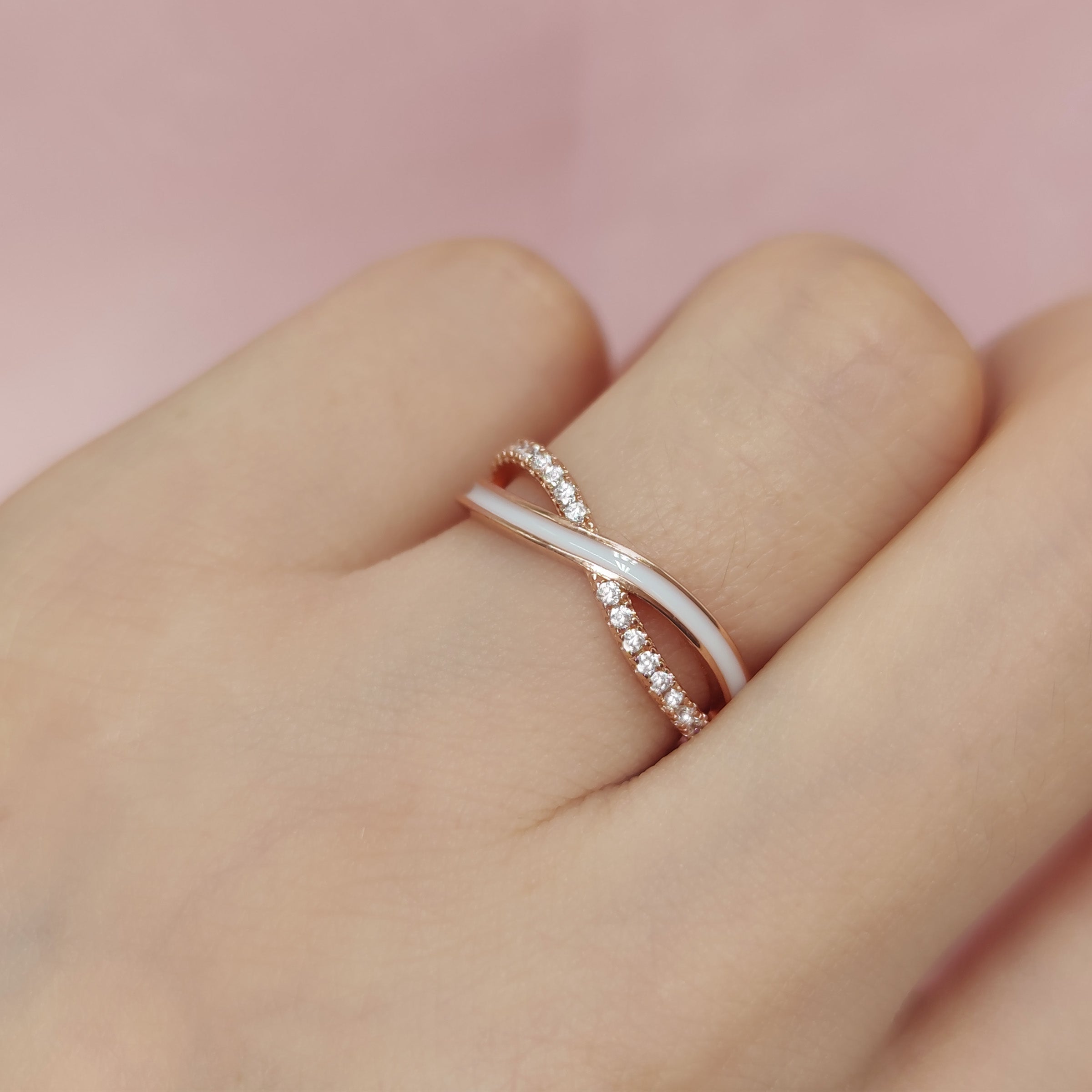 Love Bond Breastmilk Ring - Sterling Silver Keepsake Jewelry for Moms - Perfect for Breastfeeding Mothers, New Mom Gifts & Memorial Jewelry - Ideal for Mother's Day, Baby Showers & Cherished Memories