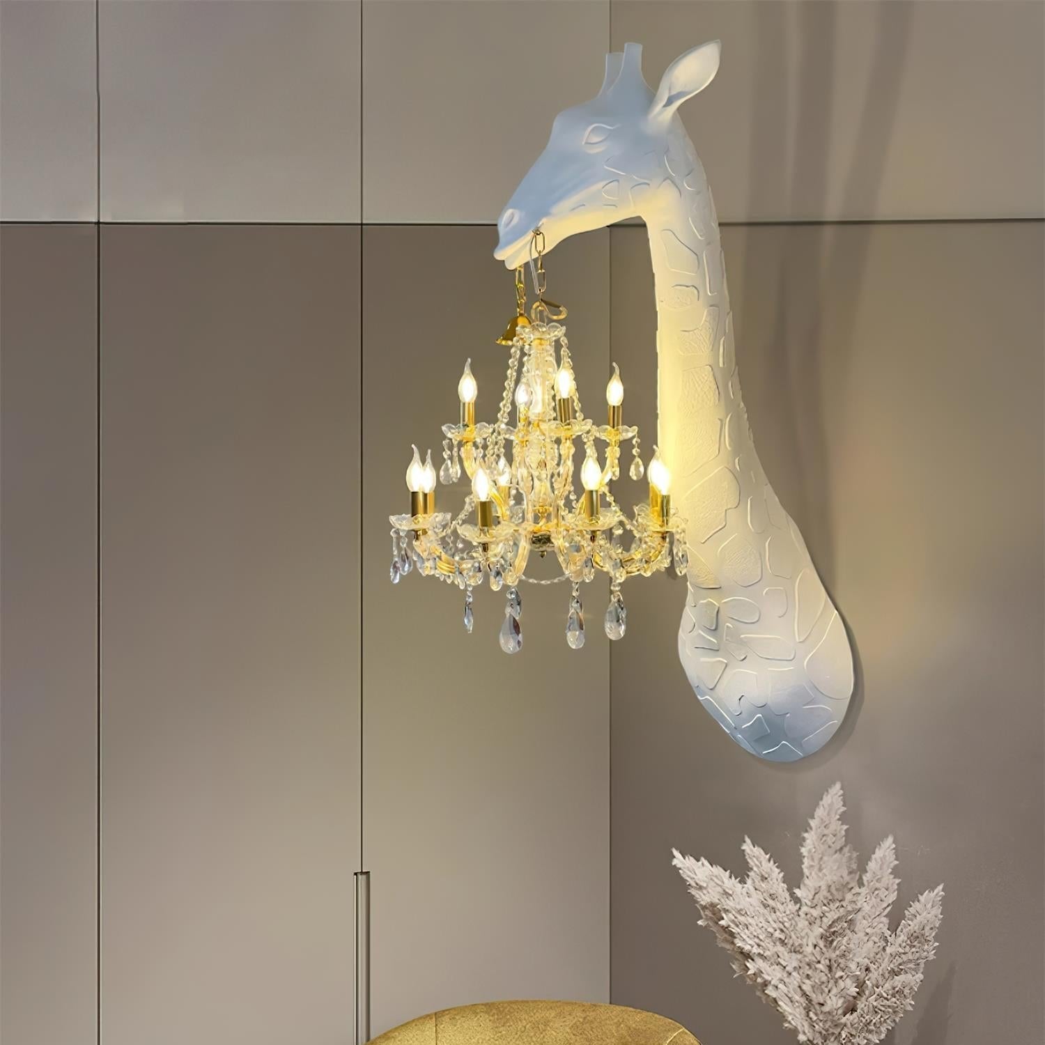 Giraffe Royale Wall Lamp - Elegant Animal-Themed Lighting for Kids Room & Nursery Decor | Perfect for Bedroom, Playroom, and Jungle-Themed Interior Design