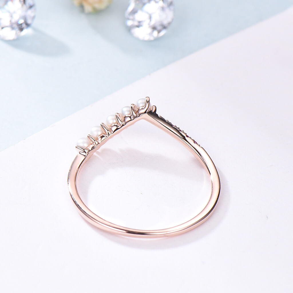 Elegant Minimalist Curved Ring with Ruby and Pearl - Perfect for Wedding Bands, Engagement Rings & Anniversary Gifts | Dainty Jewelry for Women