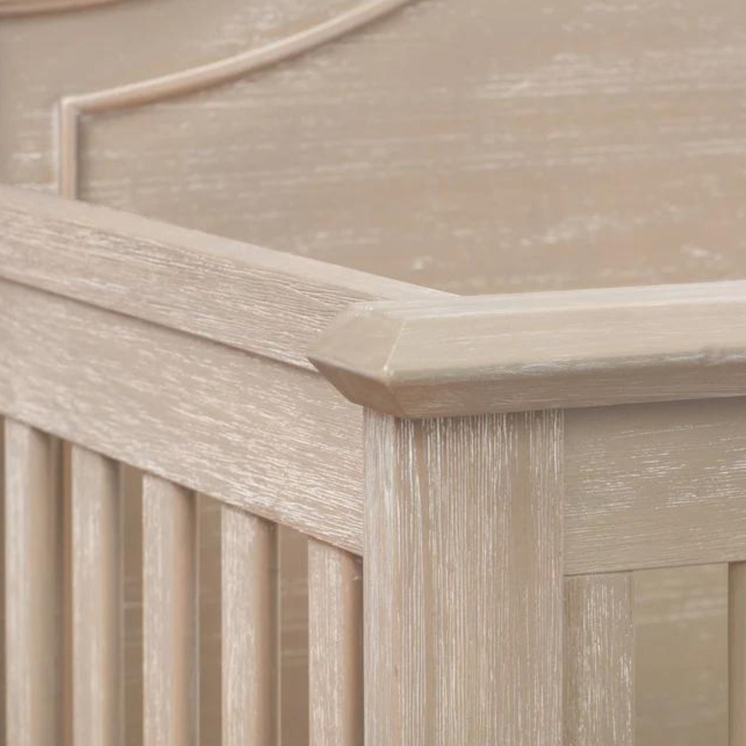 Beckett Rustic 4-in-1 Convertible Curve Top Crib - White Wooden Baby Crib for Nursery | Converts to Toddler Bed, Daybed & Full-Size Bed | Perfect for Modern Farmhouse & Rustic Nursery Decor