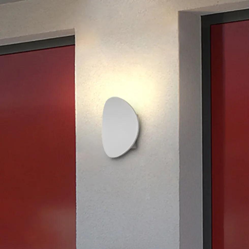 Modern Pebble-Shaped LED Uplight Outdoor Wall Lights - Waterproof Landscape Lighting for Garden, Patio, Pathway & Facade Illumination