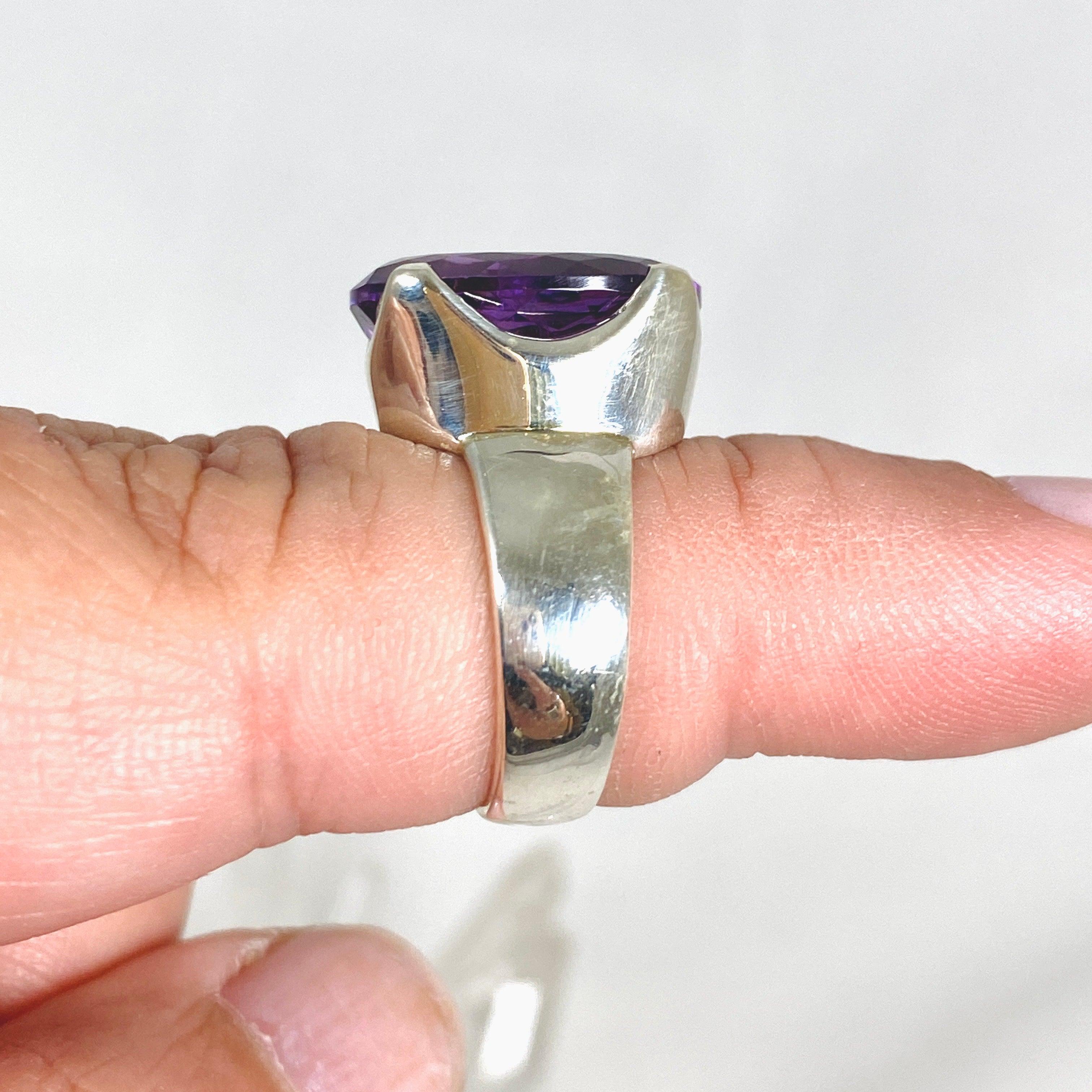 Amethyst Faceted Oval Ring - Size 7, Sterling Silver Jewelry KRGJ2965 | Elegant Gift for Women, Birthday, Anniversary, Wedding, Party & Everyday Wear