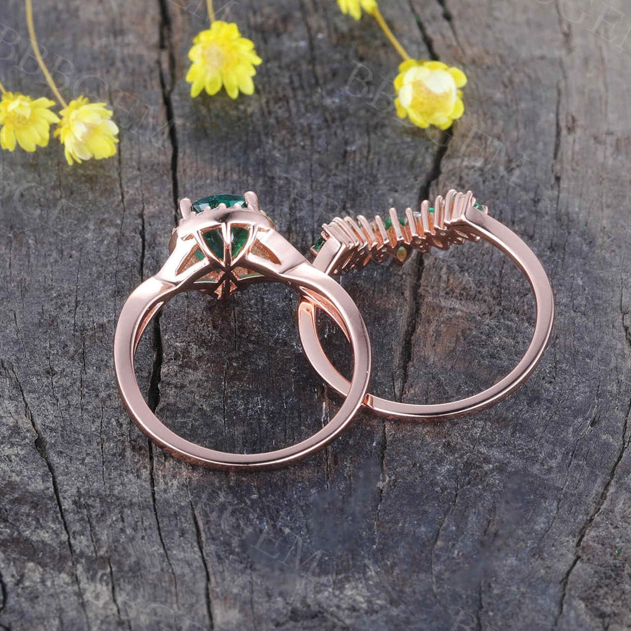 Vintage Pear Shaped Emerald Diamond Engagement Ring Set with Crown Emerald Band - Perfect for Wedding Proposals, Anniversaries & Bridal Jewelry Gifts
