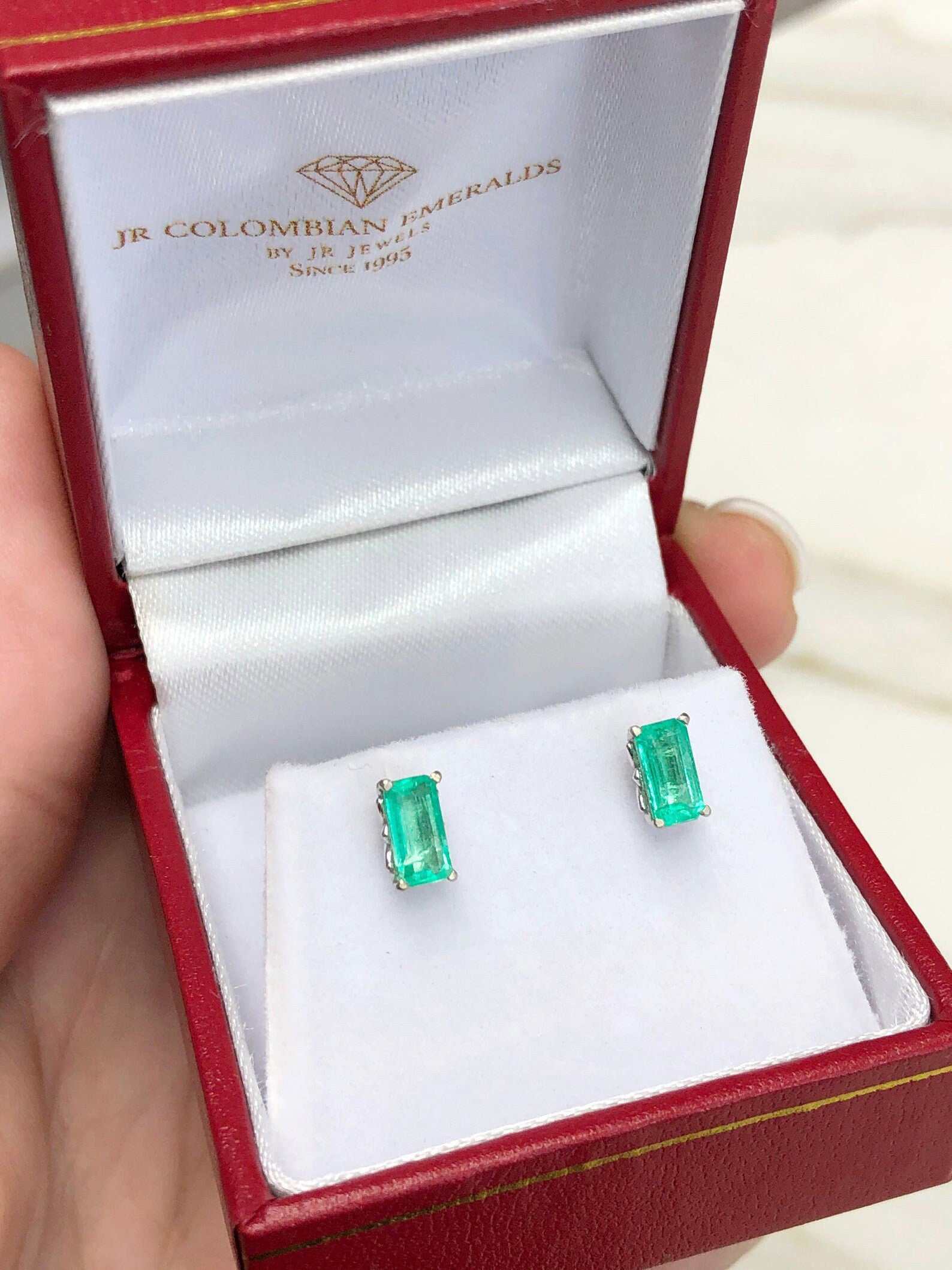 1.10tcw Elongated Vibrant Green Colombian Emerald Fleur De Lis Stud Earrings in 14K Gold - Perfect for Weddings, Parties & Special Occasions