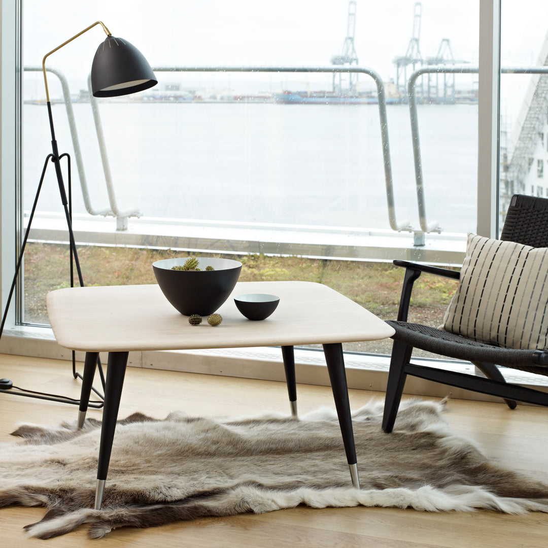 Modern AK2540 Point Coffee Table - Stylish & Functional Centerpiece for Living Room, Lounge, or Office - Perfect for Coffee, Books & Decor