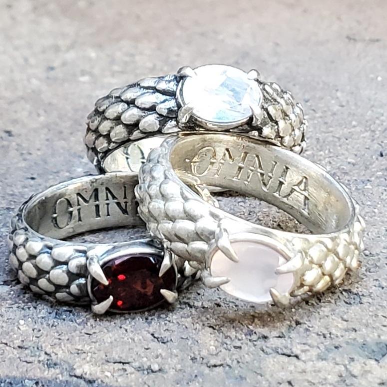 Draco Ring Polished Silver with Rose Quartz - Elegant Zodiac Jewelry for Women | Perfect for Gifts, Weddings & Everyday Wear