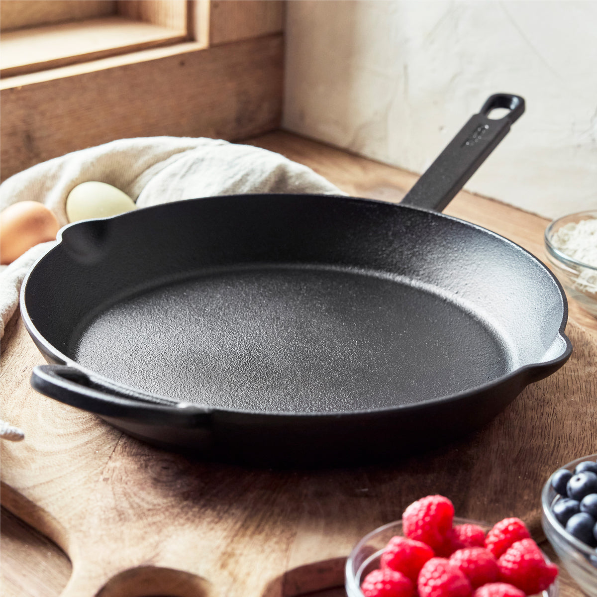 Bobby Flay by GreenPan 12-Inch Nonstick Cast Iron Skillet - Perfect for Searing, Frying & Baking - Ideal for Home Kitchen & Professional Chefs