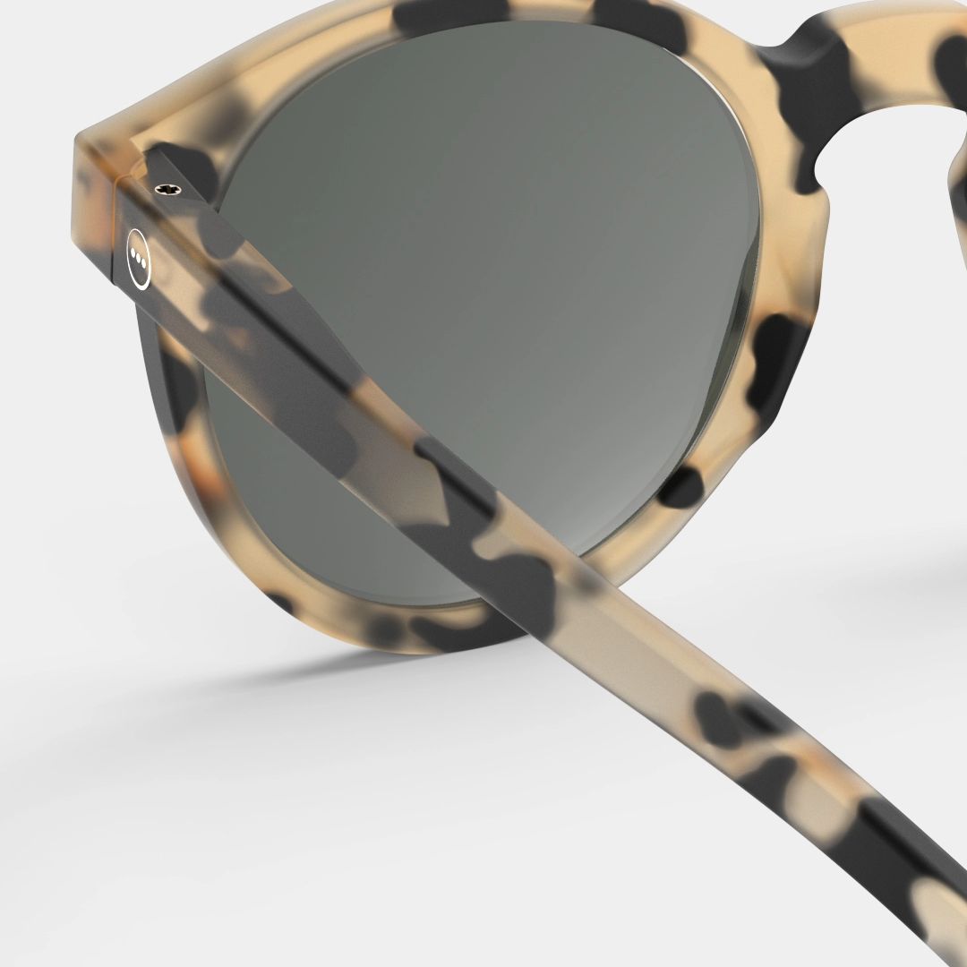 #M Sunglasses for Women & Men - Light Tortoise Frame UV Protection - Fashionable & Comfortable for Outdoor Activities, Beach, Driving & Travel