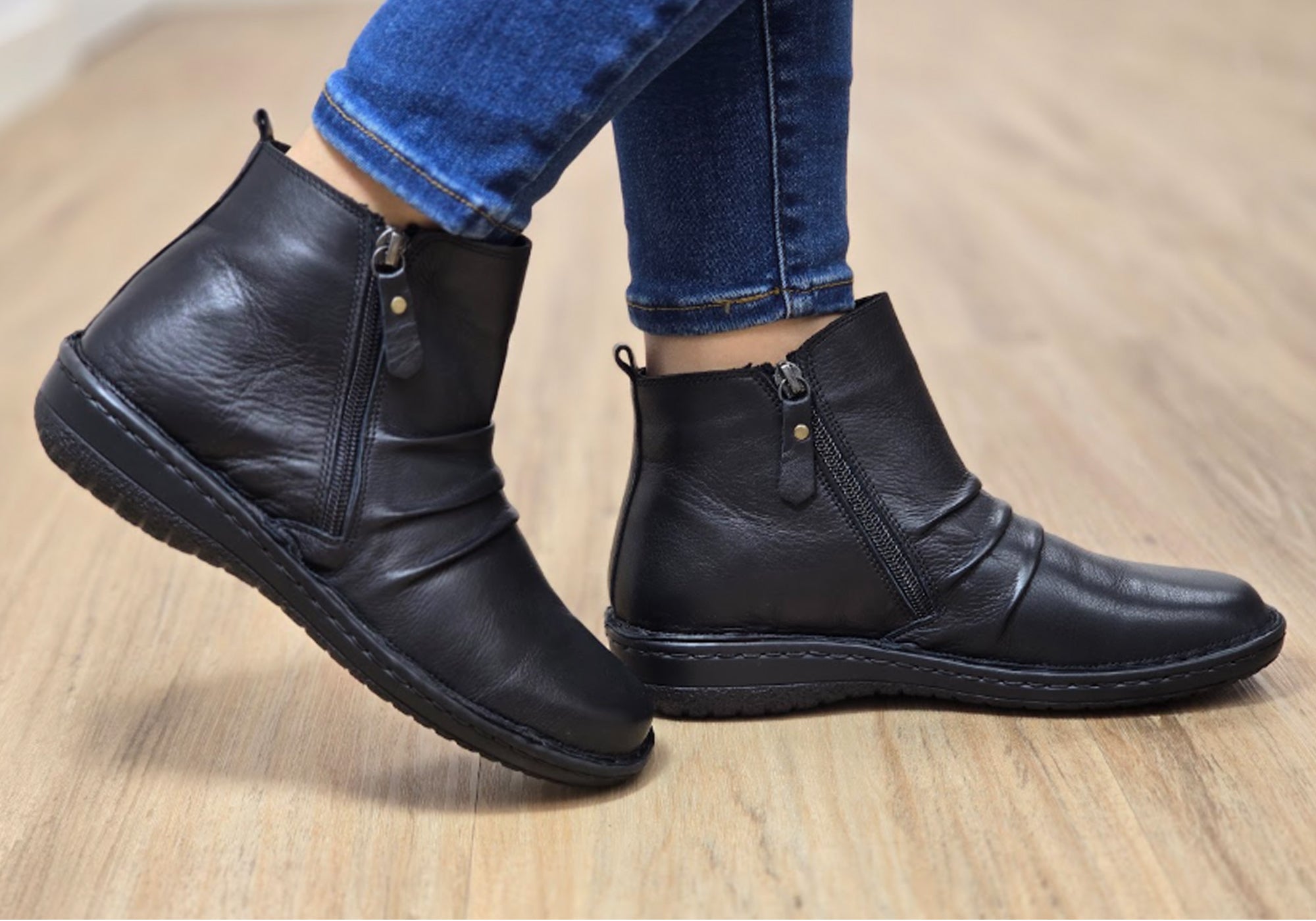 Orizonte Poet Women's Comfortable Leather Ankle Boots - European Style Fashion Booties for Casual Wear & Office Outfits