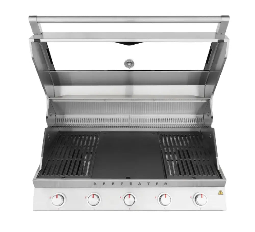 BeefEater BBG7650SA 7000 Classic 5-Burner Built-In BBQ Grill - Outdoor Gas Grill for Backyard, Patio & Poolside Cooking | Heavy-Duty Stainless Steel Construction