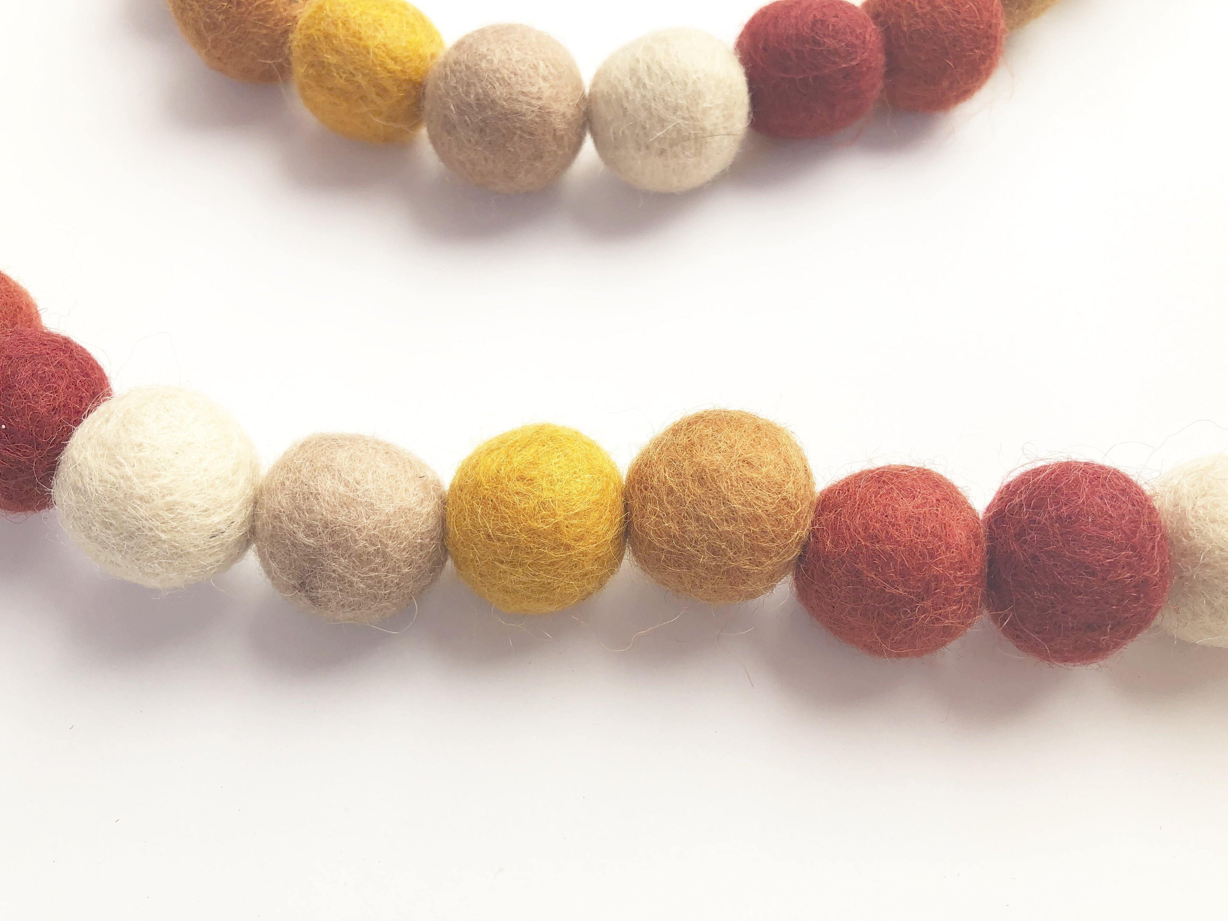 Elegant Muted Fall Garland - Autumn Leaf Garland for Home Decor, Thanksgiving, and Seasonal Party Decoration | Perfect for Fireplace Mantel, Front Door, and Table Centerpiece