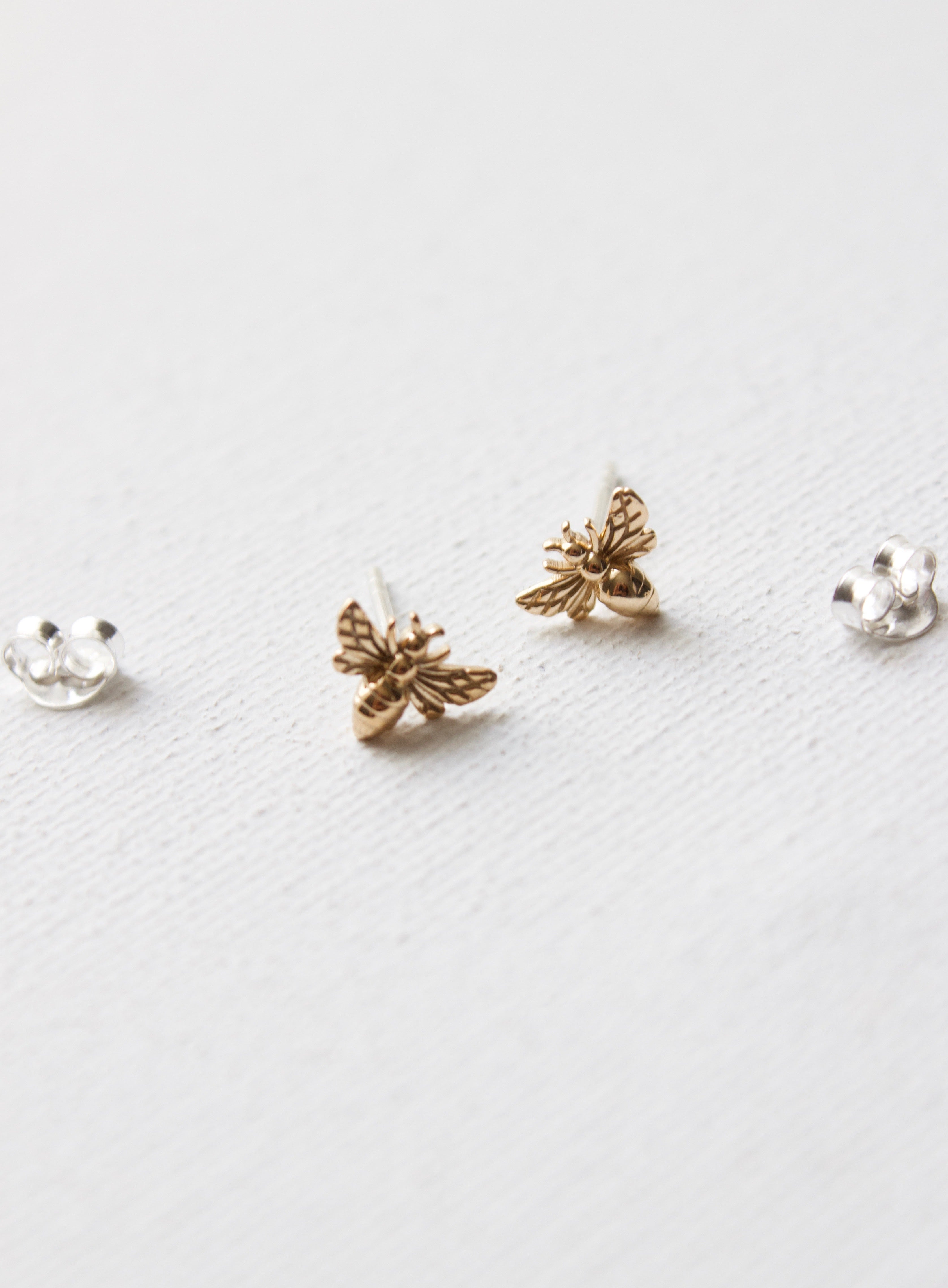 Bee Stud Earrings for Women - Dainty Gold Bee Jewelry - Cute Honeycomb Design - Perfect for Everyday Wear & Gifting