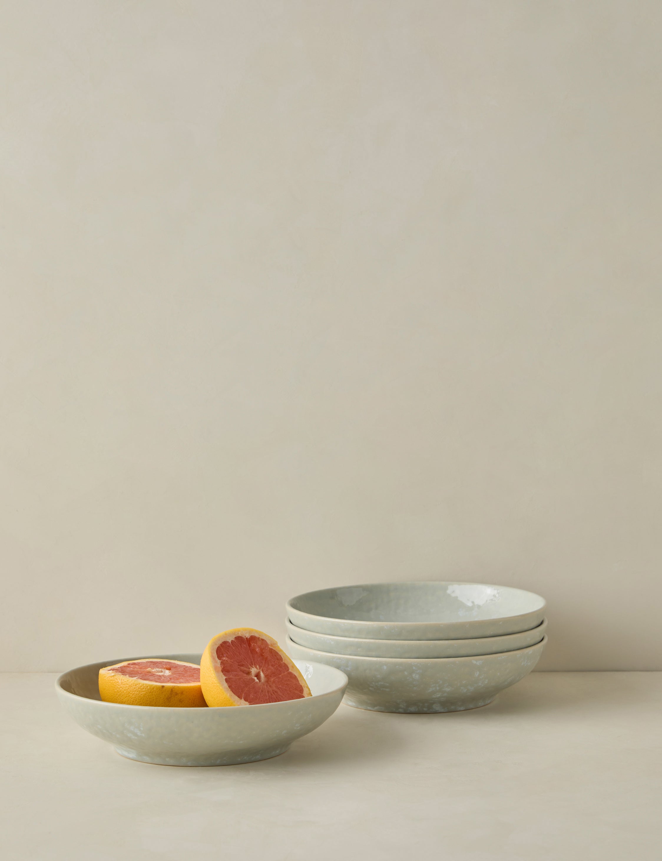 Geneva Stoneware Dinnerware Set - Elegant & Durable Ceramic Plates, Bowls & Mugs for Everyday Use - Perfect for Family Dinners, Restaurants & Home Decor