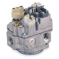 Robertshaw 700-502 Universal Combination Gas Valve for Furnace, Water Heater & Boiler - Reliable Natural Gas & LP Gas Control Valve for Home Heating Systems