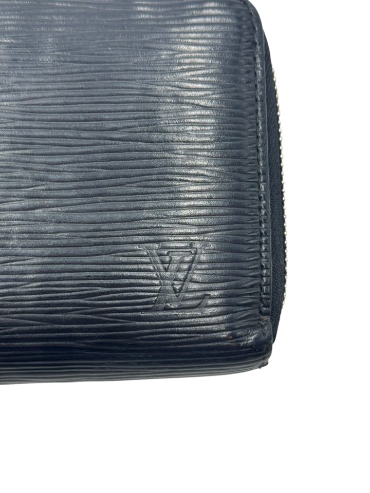 Authentic Louis Vuitton Epi Leather Zippy Wallet for Women & Men - Luxury Slim Credit Card Holder with Multiple Pockets - Perfect for Travel, Business & Everyday Use
