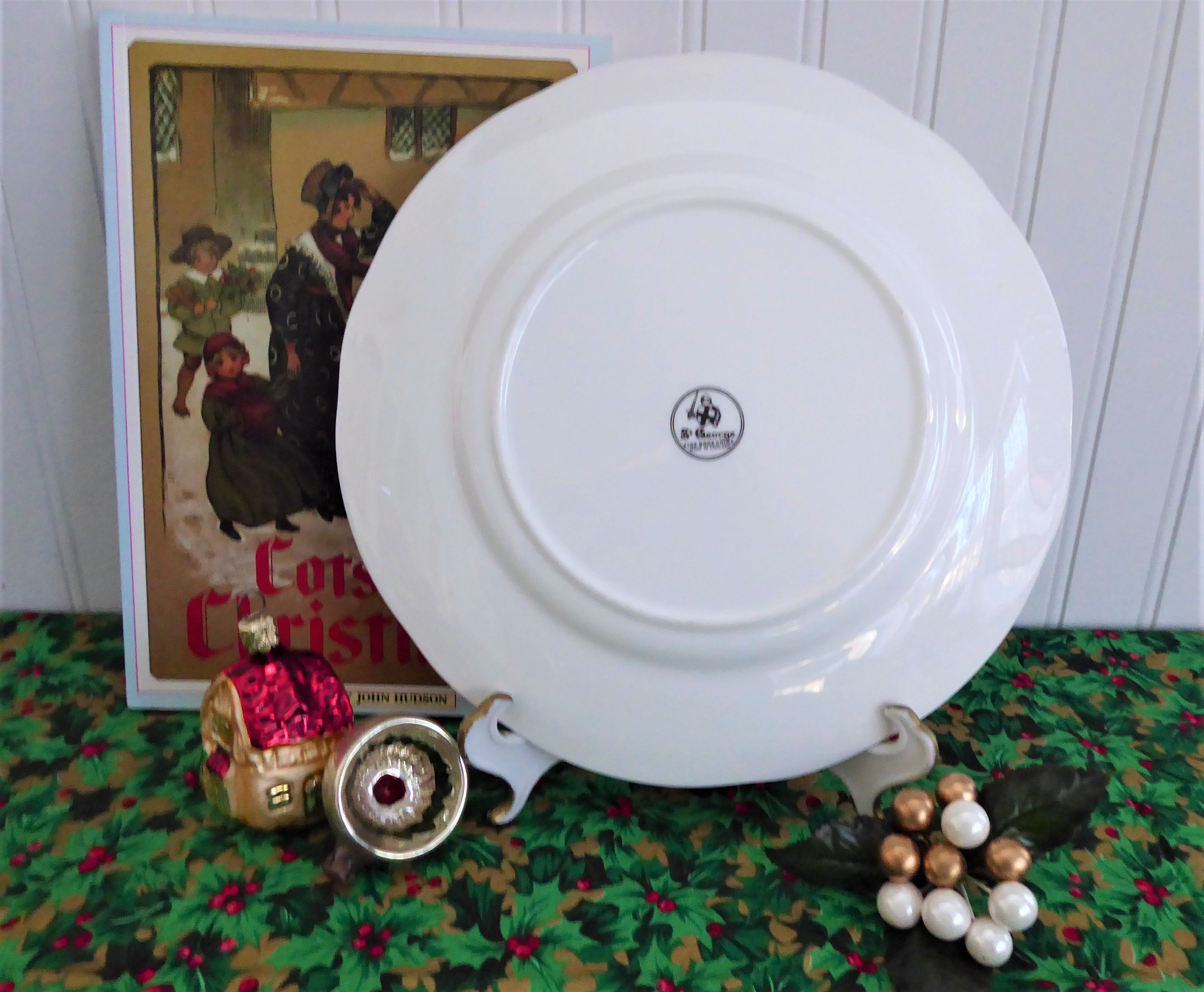 Vintage 1970s English Bone China Plate - Christmas Roses Holly Design, Salad Plate & Luncheon Plate for Holiday Dining & Collectors