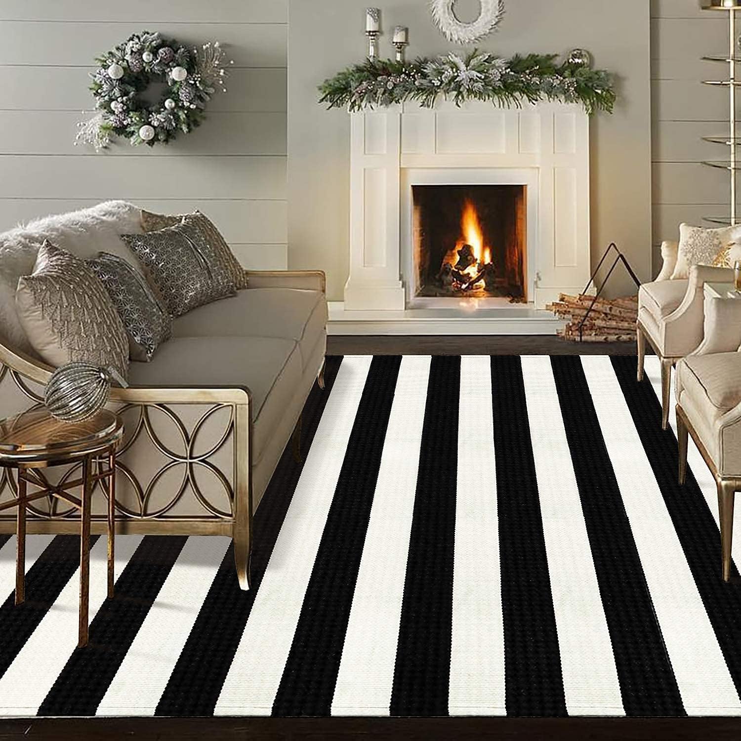 LEEVAN 5x8 Reversible Washable Cotton Outdoor Rug - Black and White Farmhouse Woven Patio Decor for Porch, Front Door & Entrance - Indoor/Outdoor Foldable Rug for Layered Door Mat (Perfect for Farmhouse, Patio, Deck & Entryway Decor)