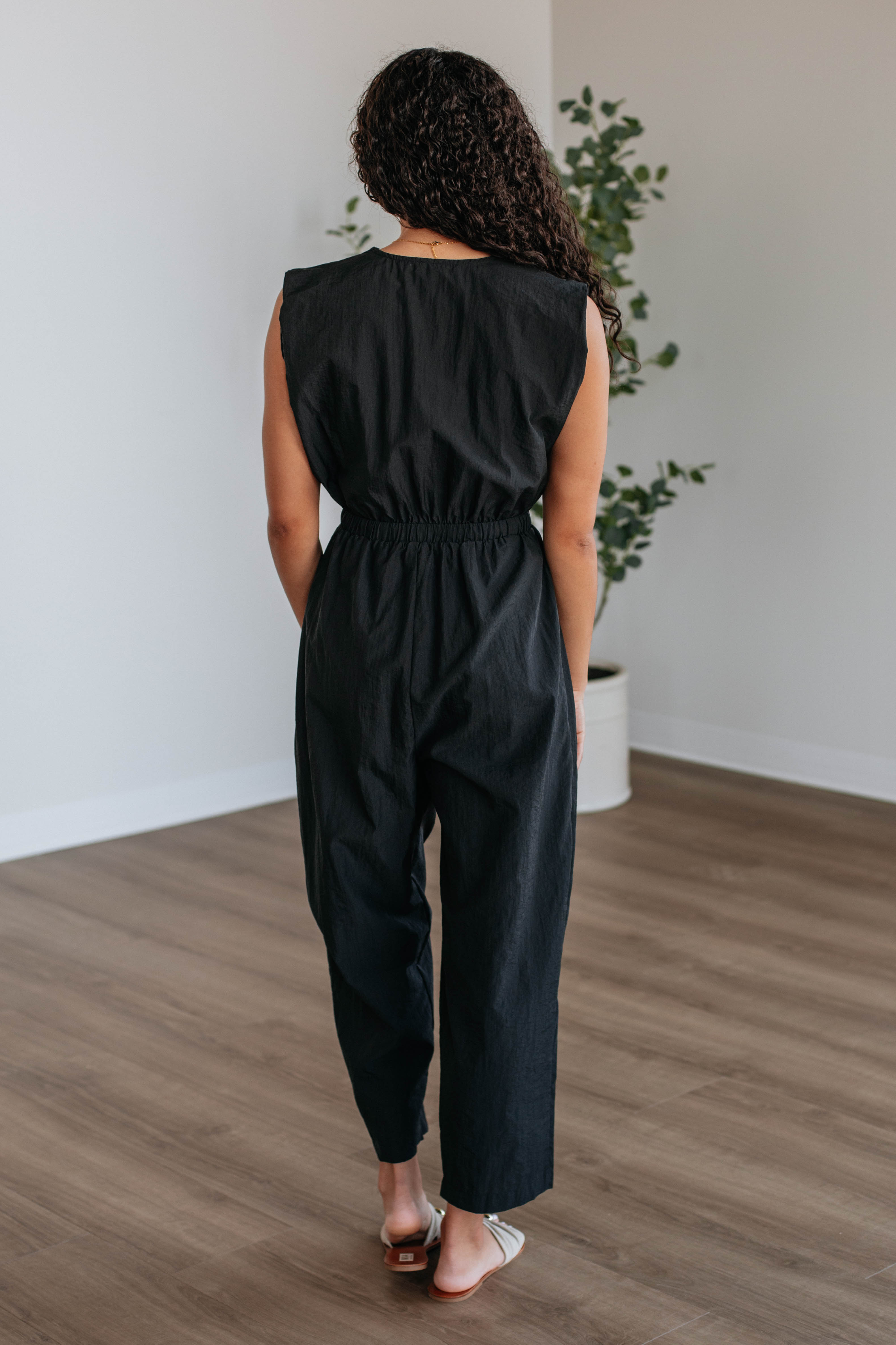Stylish Jovana Jumpsuit for Women - Trendy One-Piece Romper with Pockets | Perfect for Casual Outings, Summer Vacations & Date Nights