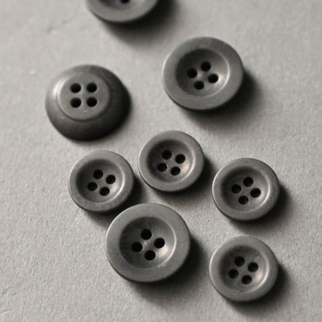 Merchant & Mills Corozo Button - Grey 14mm Natural Eco-Friendly Sewing Buttons for Clothing, Jackets & DIY Crafts