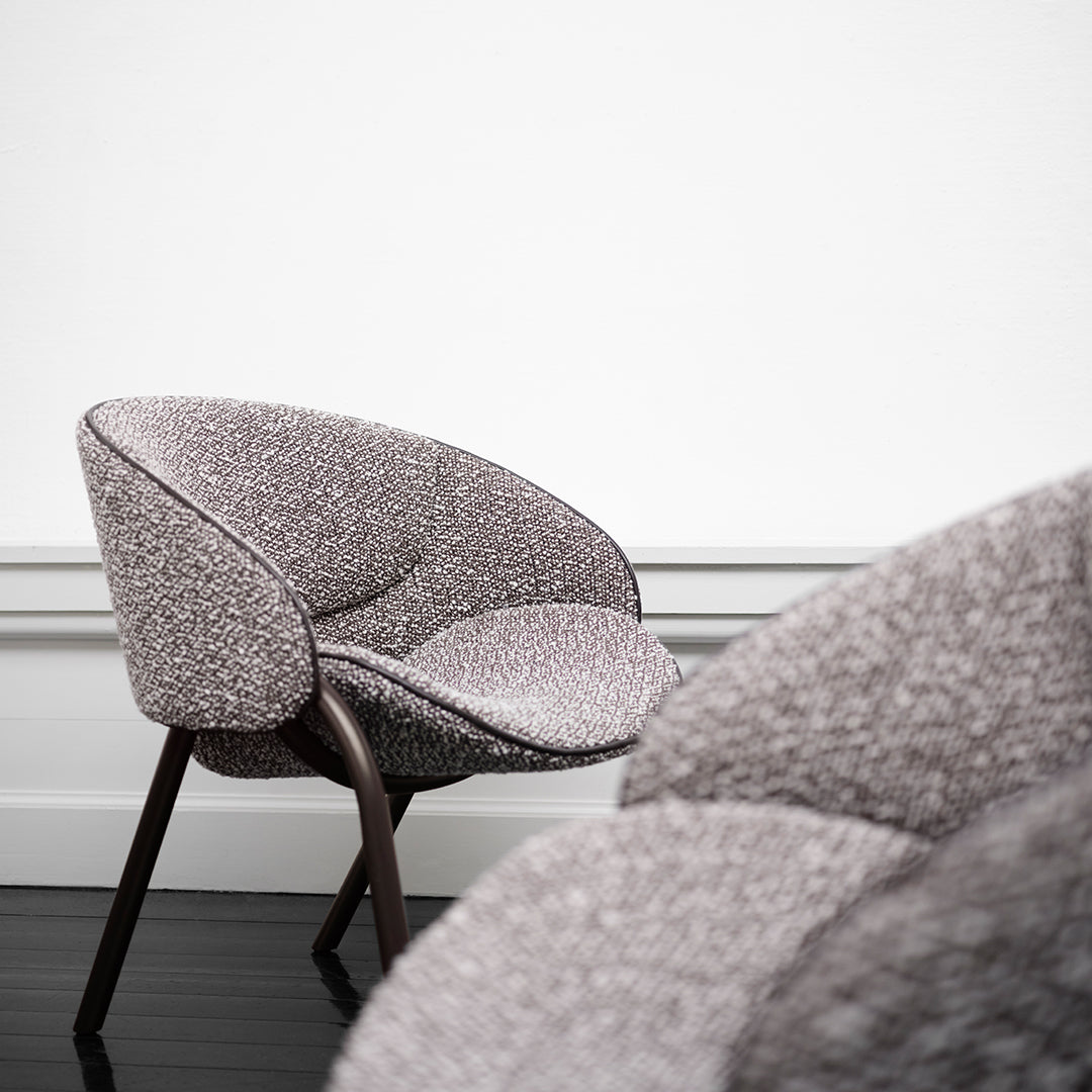 Folium Lounge Chair - Modern Comfortable Reading & Relaxation Chair for Living Room, Bedroom, or Office - Perfect for Home Decor & Leisure Time