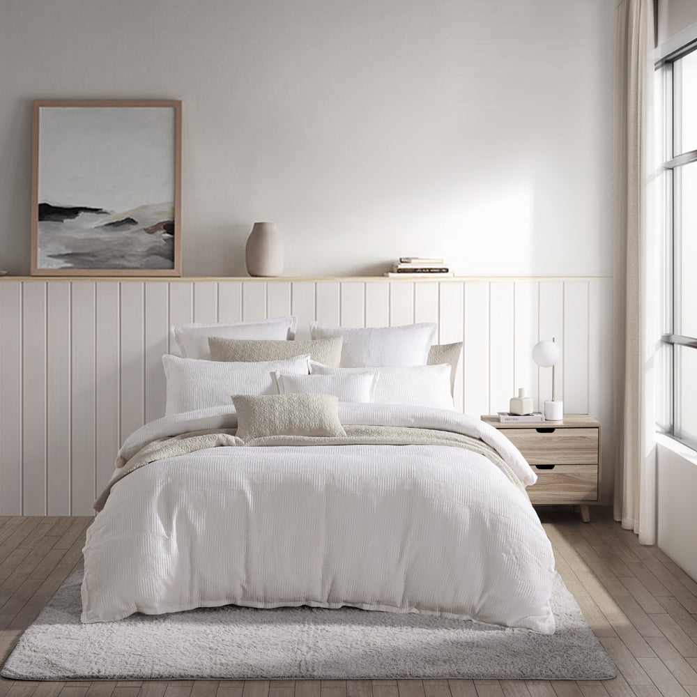 Premium Caspian White Quilt Cover Set - King Size Bedding for Luxurious Comfort | Perfect for Master Bedrooms, Guest Rooms & Hotel Decor
