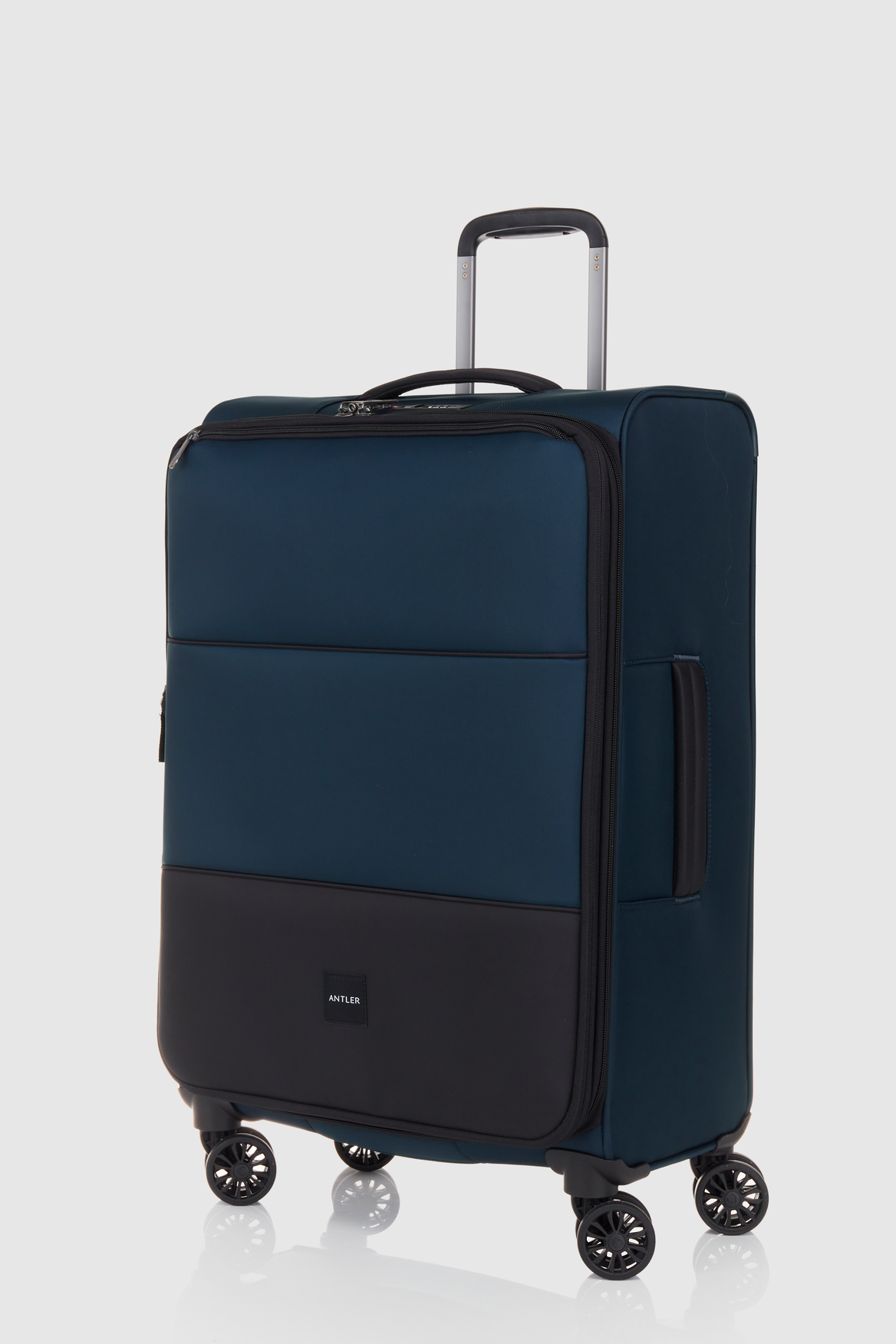 Soft Stripe 69cm Lightweight Luggage Suitcase - Durable Spinner Carry-On for Travel, Business Trips & Weekend Getaways