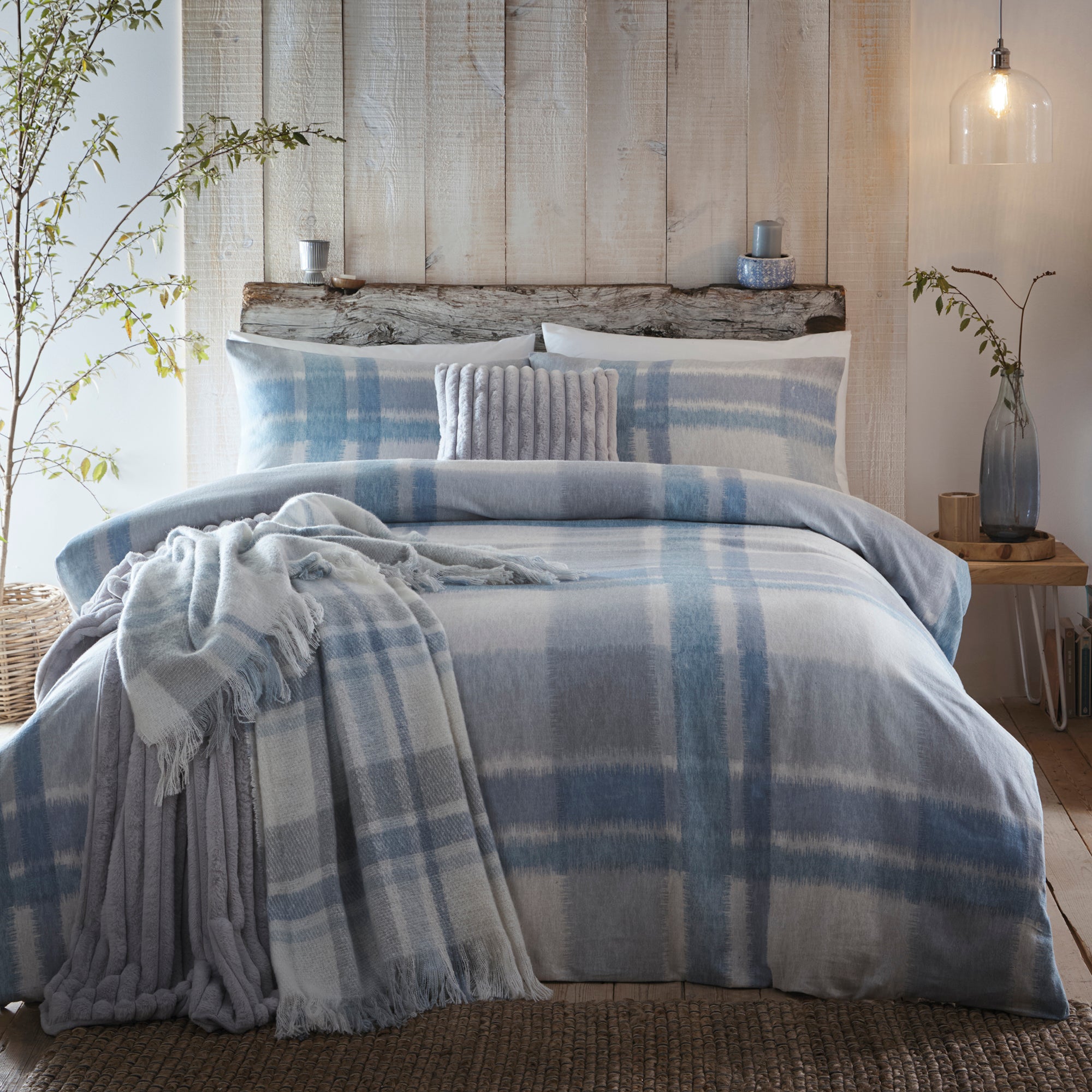 Appletree Hygge Verbier Duvet Cover Set - Soft Blue Luxury Bedding for Cozy Comfort | Perfect for Master Bedroom, Guest Room & Airbnb Stays