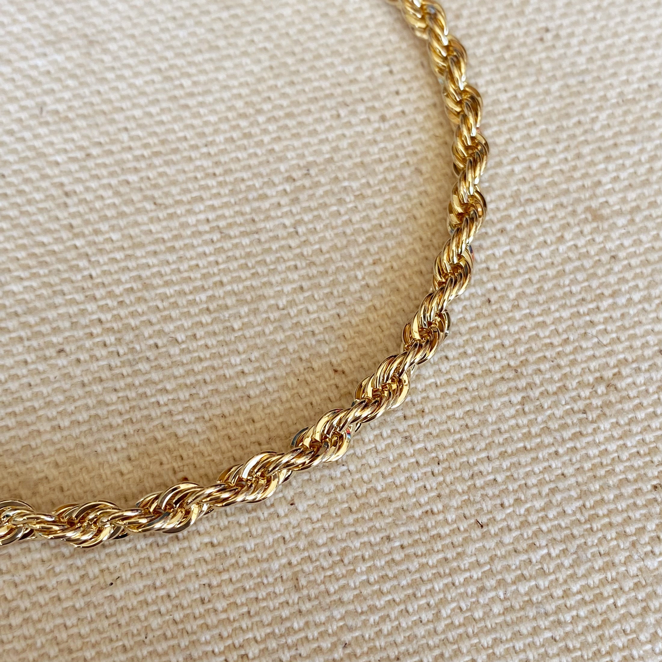 18K Gold Filled 3mm Rope Chain Bracelet for Women - Dainty Minimalist Jewelry Gift for Her - Perfect for Everyday Wear, Date Nights & Special Occasions