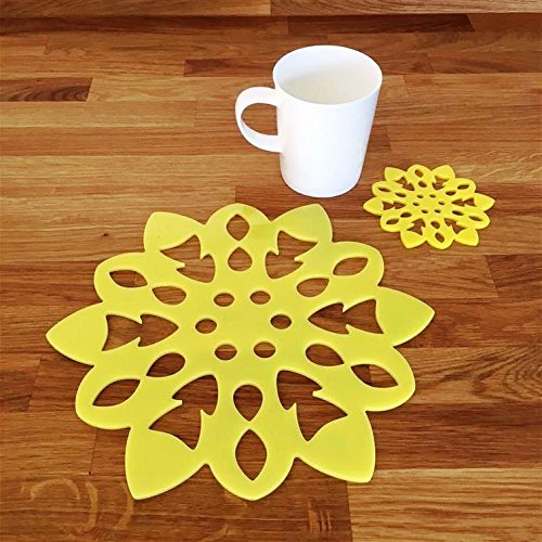 Snowflake Shaped Placemat and Coaster Set - Yellow - Set of 8 - Holiday Dining Decor for Christmas Party, Winter Table Setting, and Home Decor
