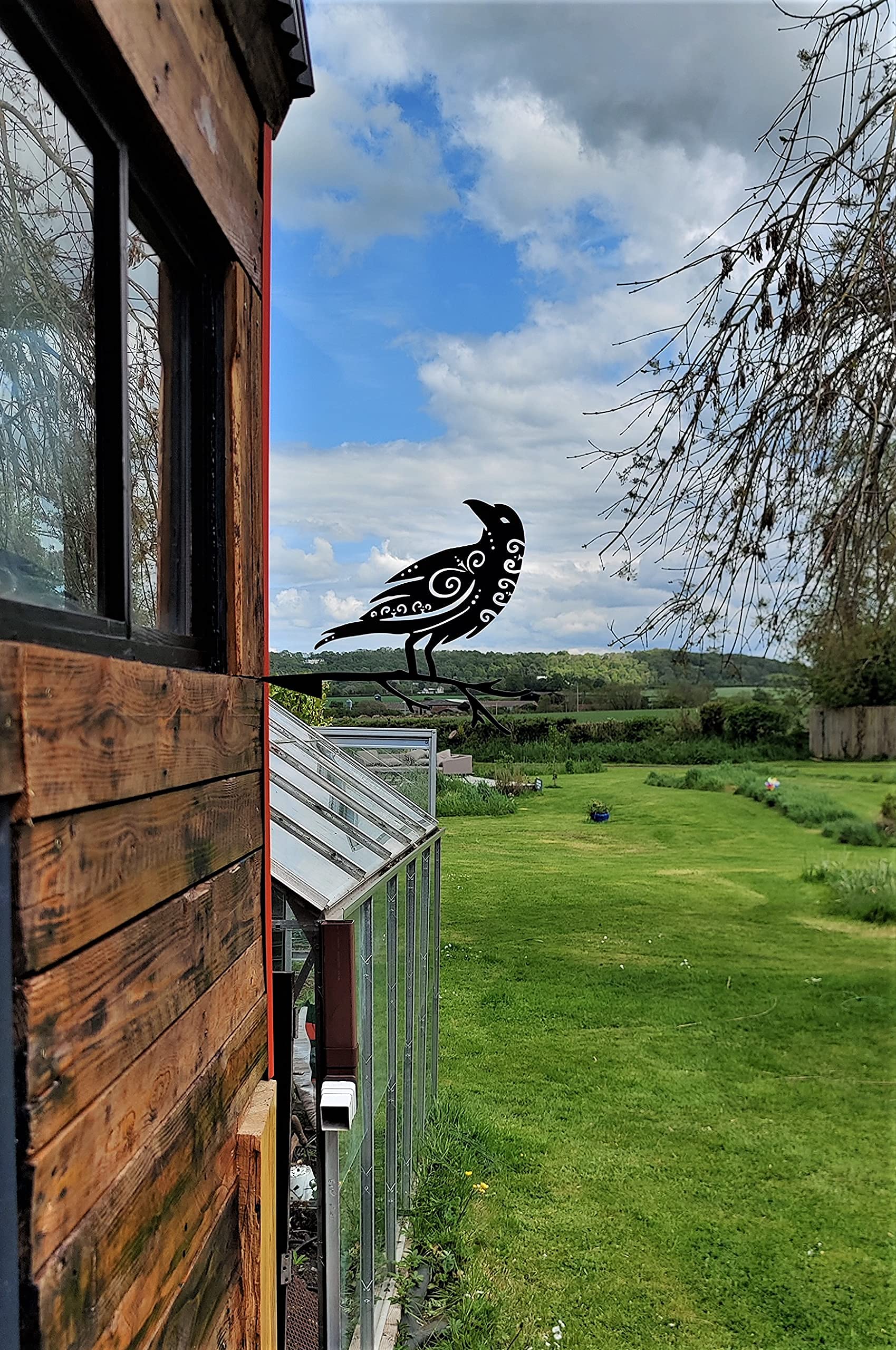 Odin's Raven Muninn Metal Bird Garden Art - Viking & Pagan Decor, High-Grade Steel Silhouette for Tree, Backyard, and Outdoor Decor | Perfect for Viking Enthusiasts & Norse Mythology Lovers