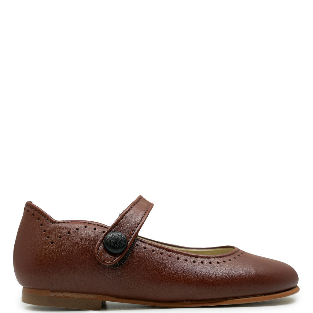 Sonatina Luggage Scalloped Velcro Mary Jane Shoes for Women - Comfortable & Stylish Flats for Travel, Work & Everyday Wear