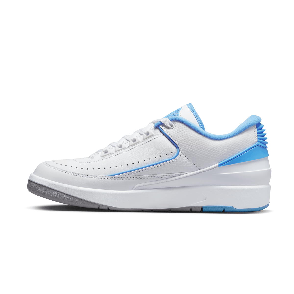 Air Jordan 2 Retro Low 'UNC' Basketball Shoes - Men's Sneakers for Casual Wear & Street Style | Perfect for Basketball, Gym & Everyday Fashion