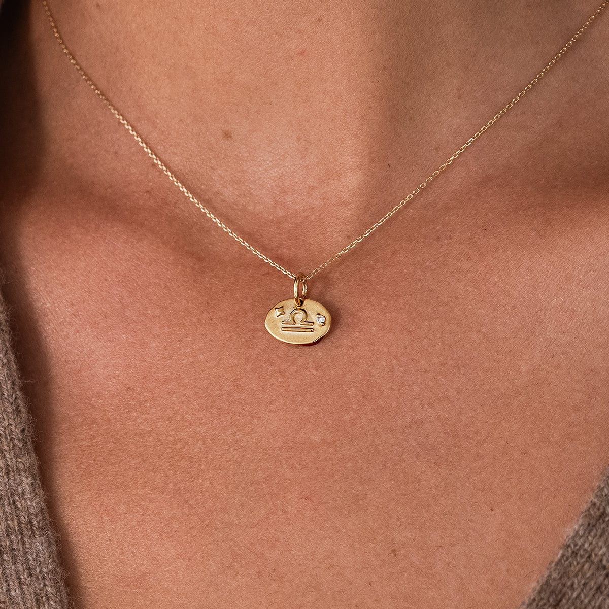 Zodiac Pendant Necklace - Personalized Astrology Jewelry for Women - Perfect Gift for Birthday, Anniversary & Special Occasions