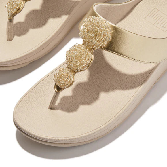 FitFlop Fino Beadie Button Metallic Sandals for Women - Comfortable Slide Sandals with Adjustable Straps | Perfect for Beach, Vacation & Summer Outfits (Platino)